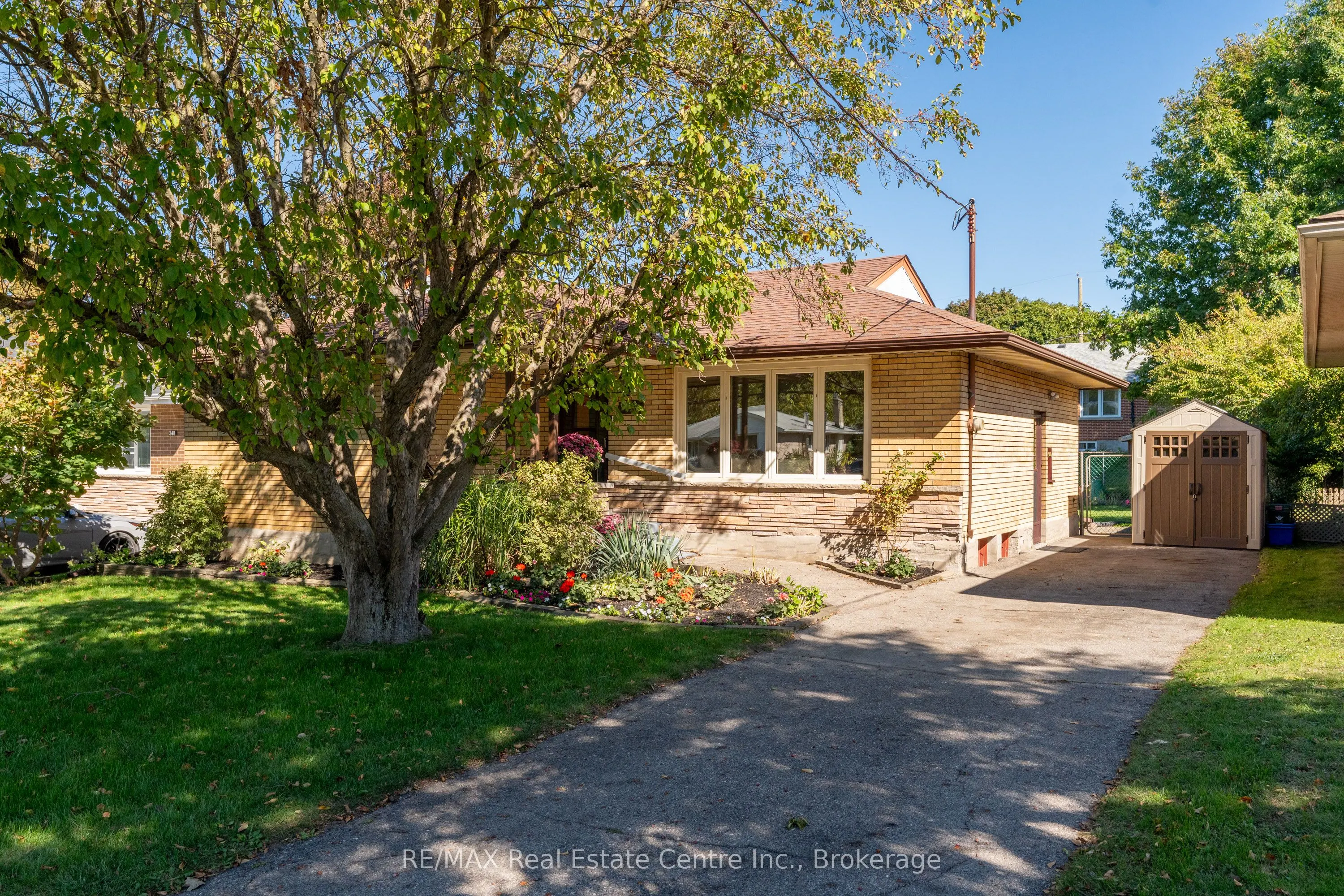 352 Vanier Drive