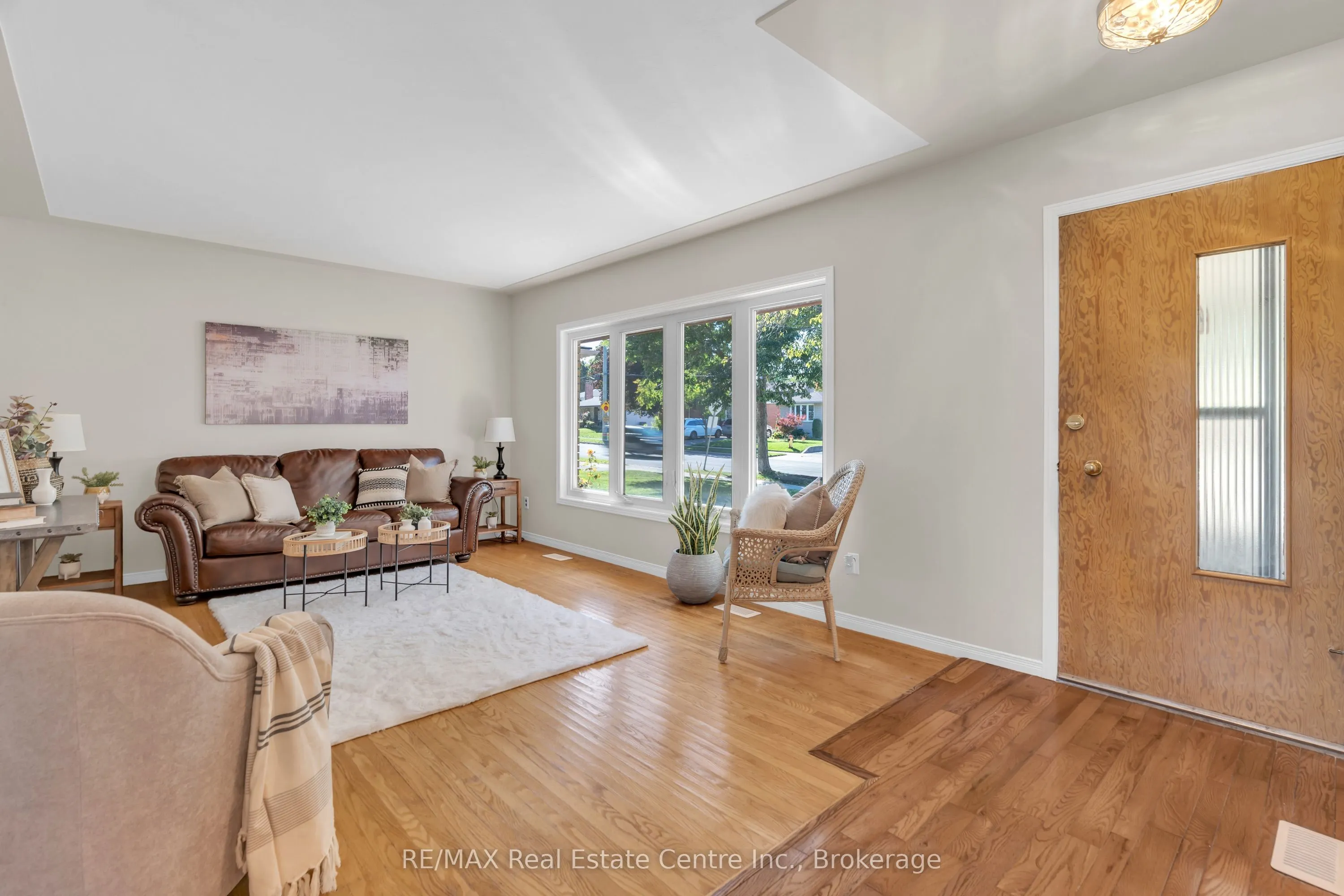 352 Vanier Drive