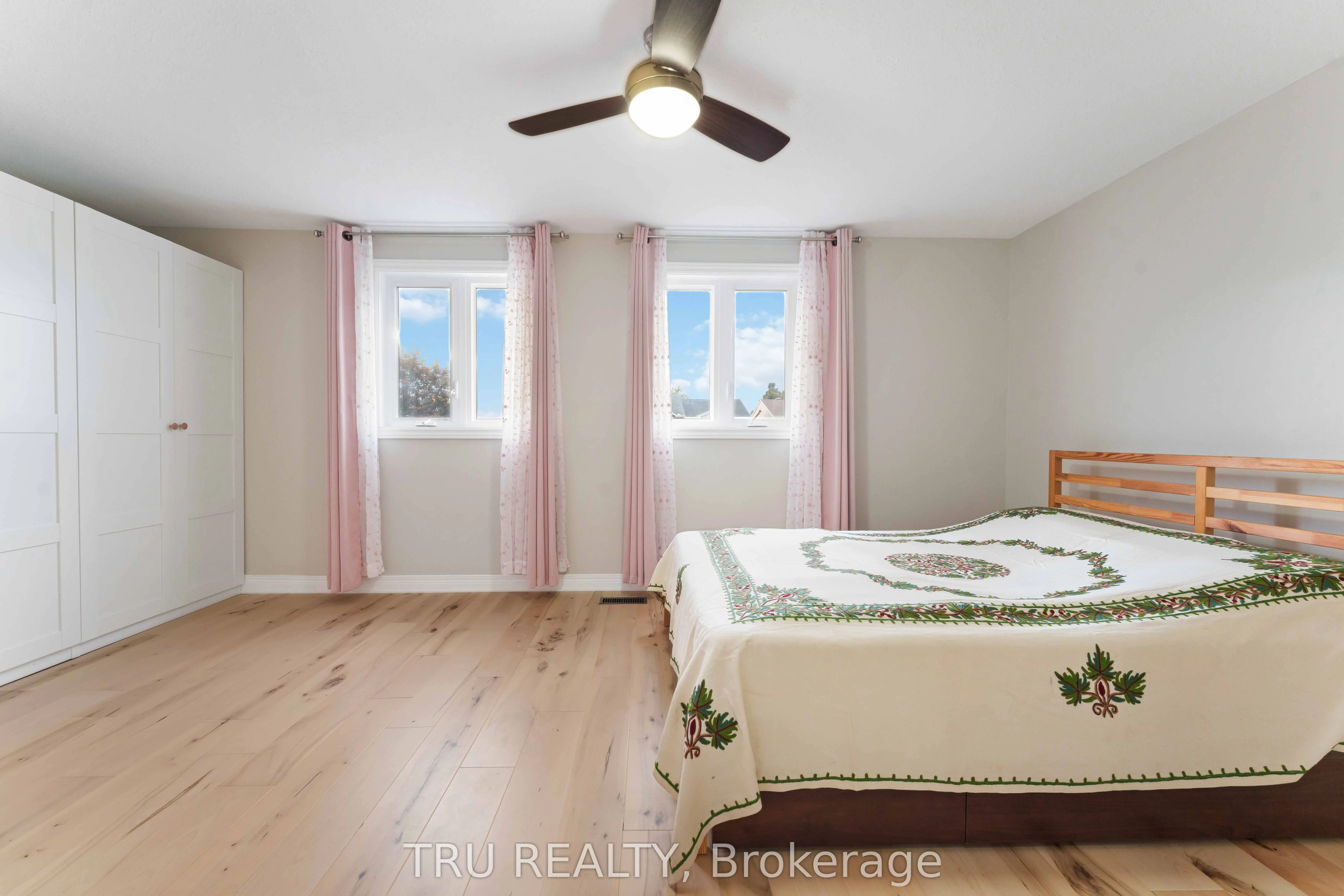 30 Shearer Crescent