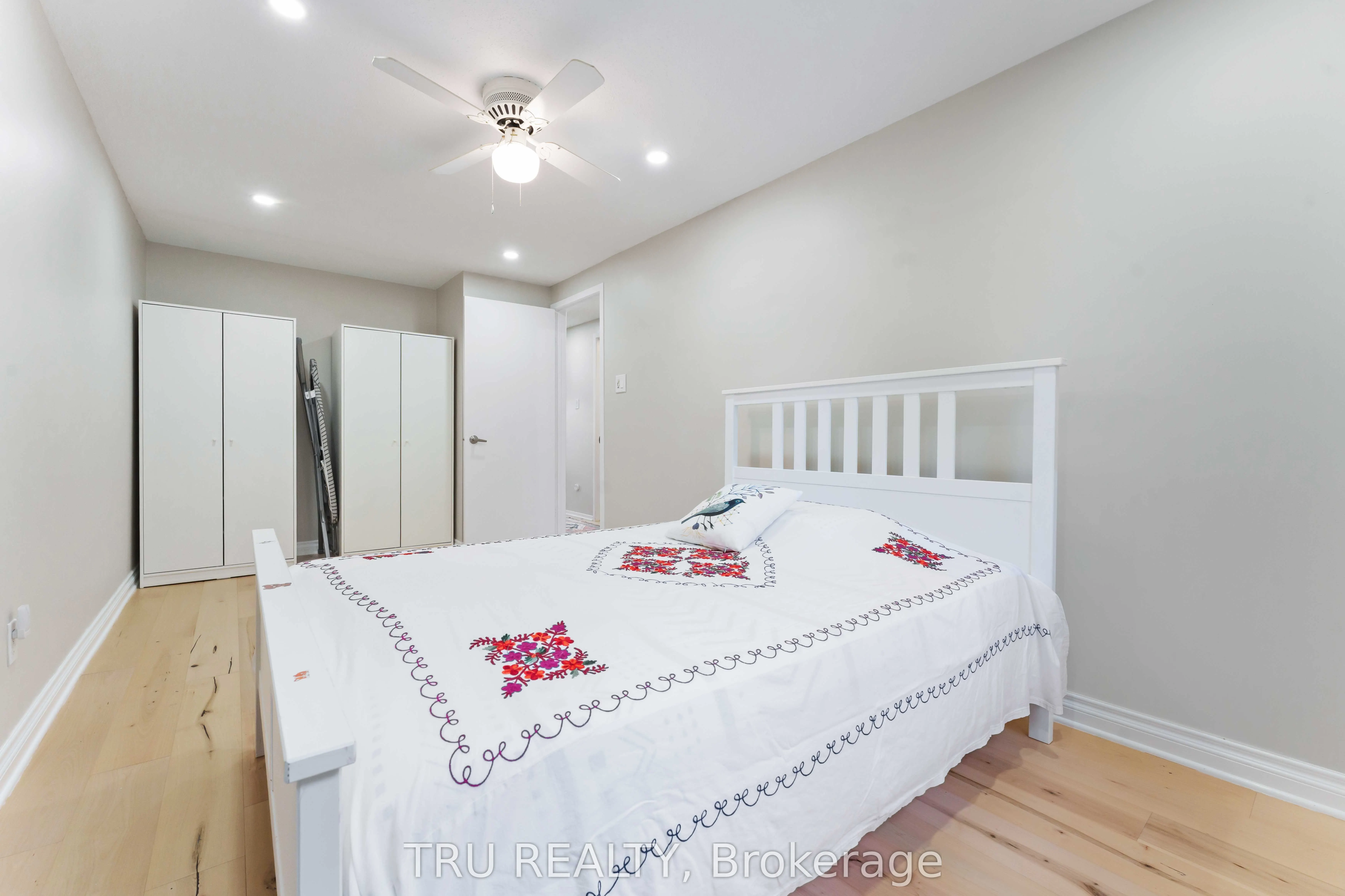 30 Shearer Crescent