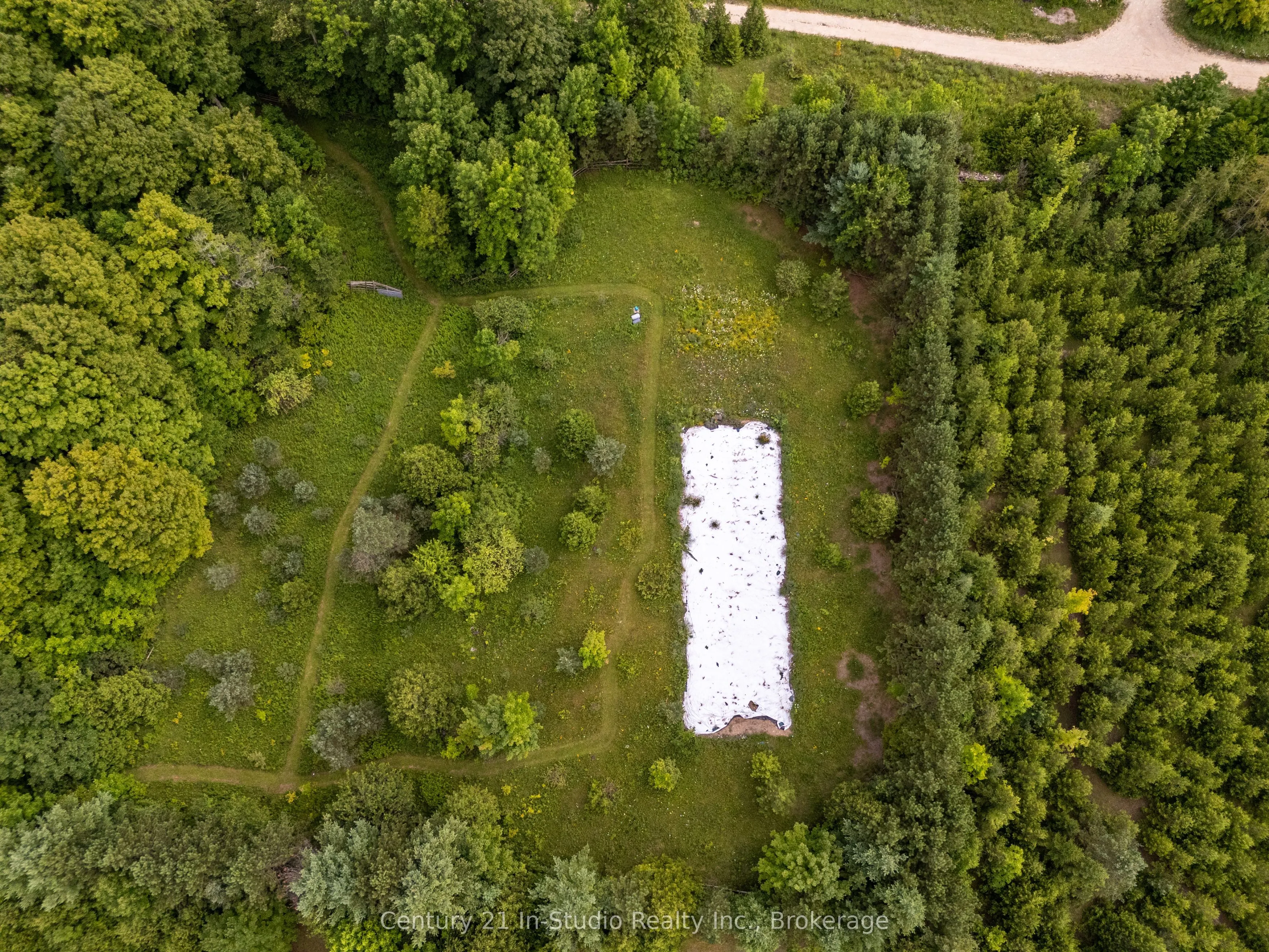 415198 Baseline Road