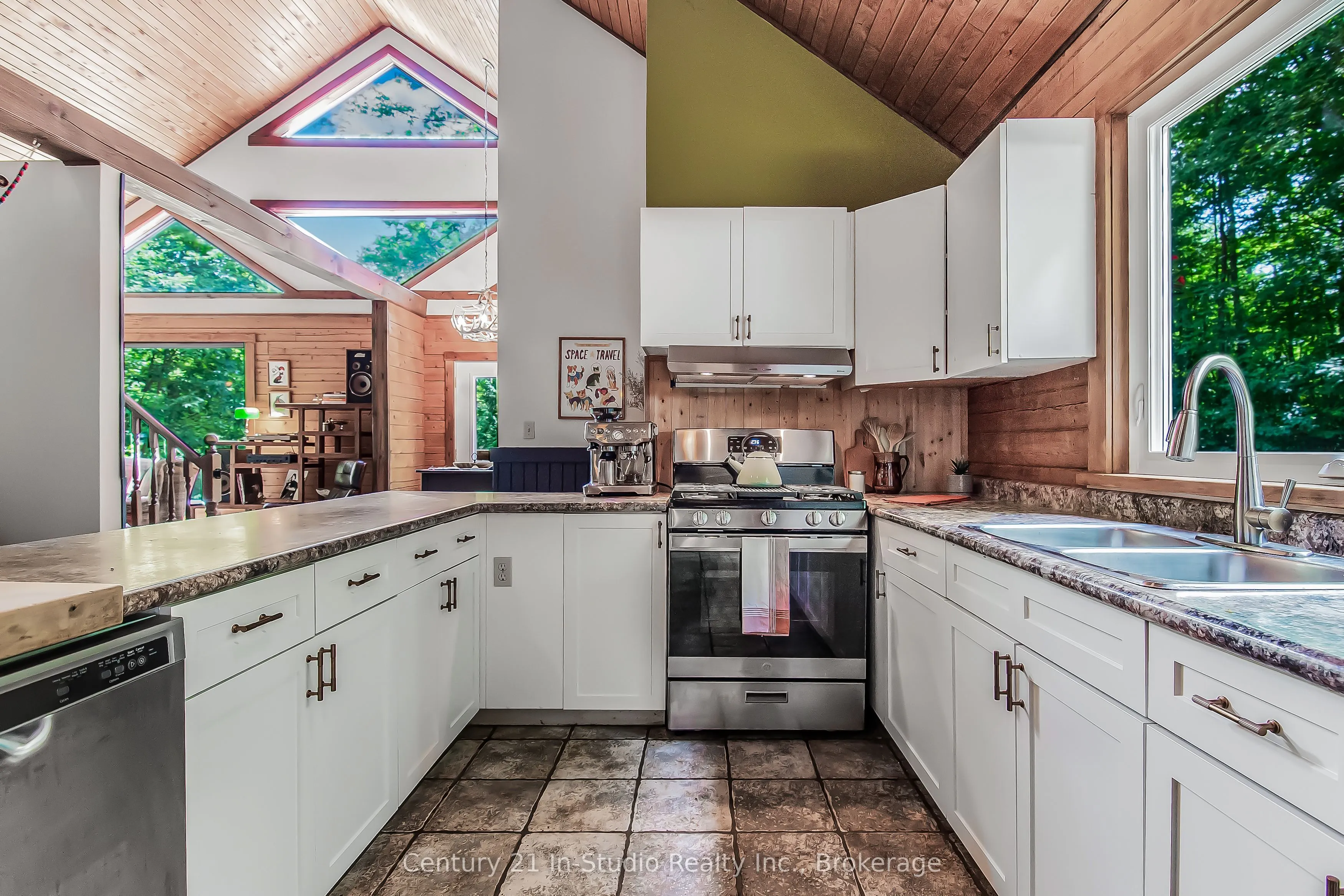 415198 Baseline Road