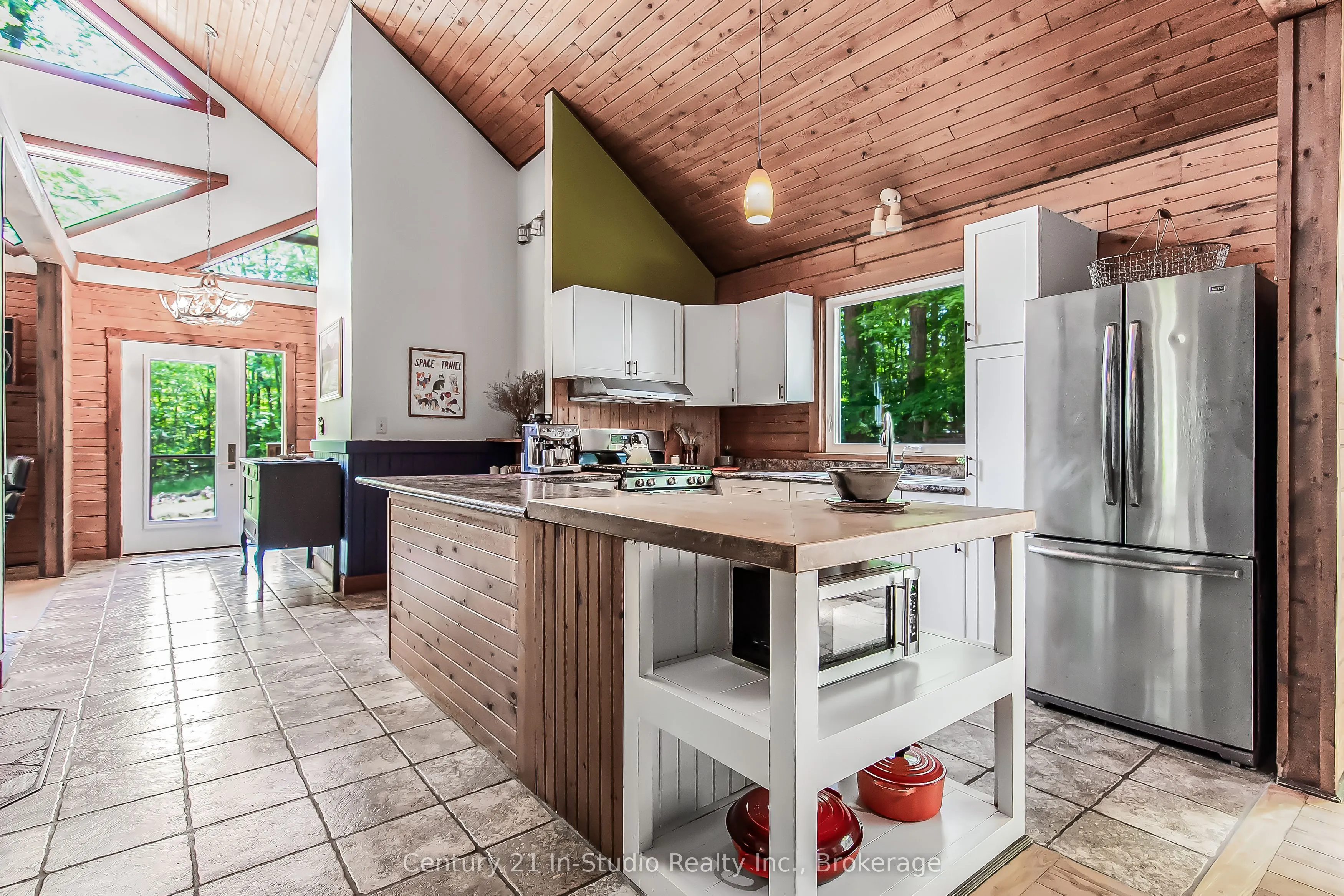 415198 Baseline Road