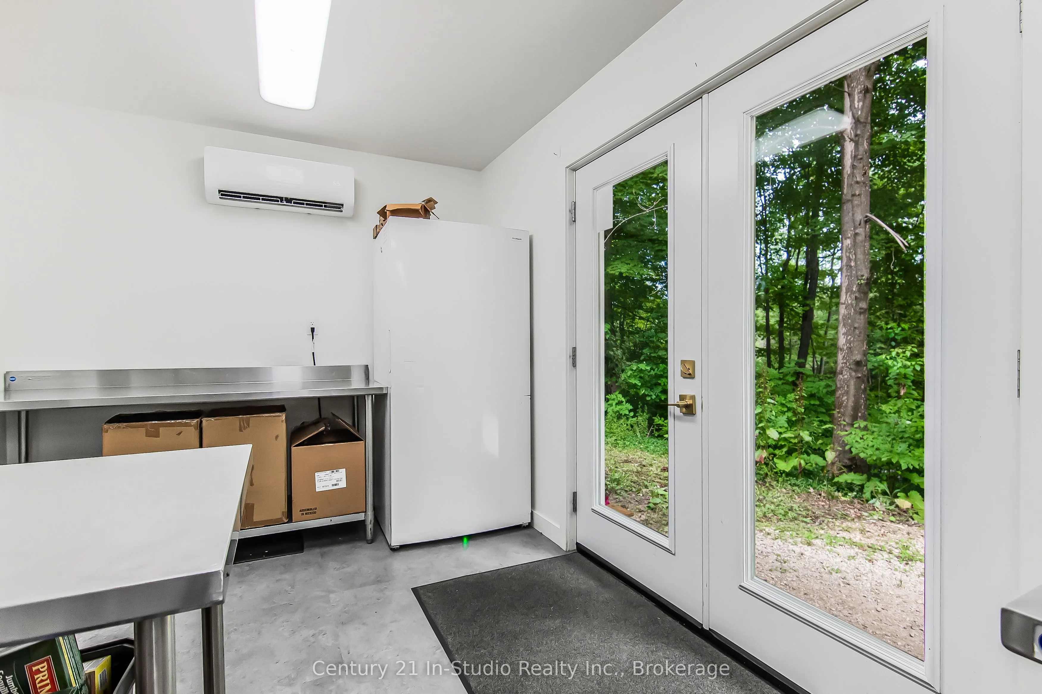 415198 Baseline Road