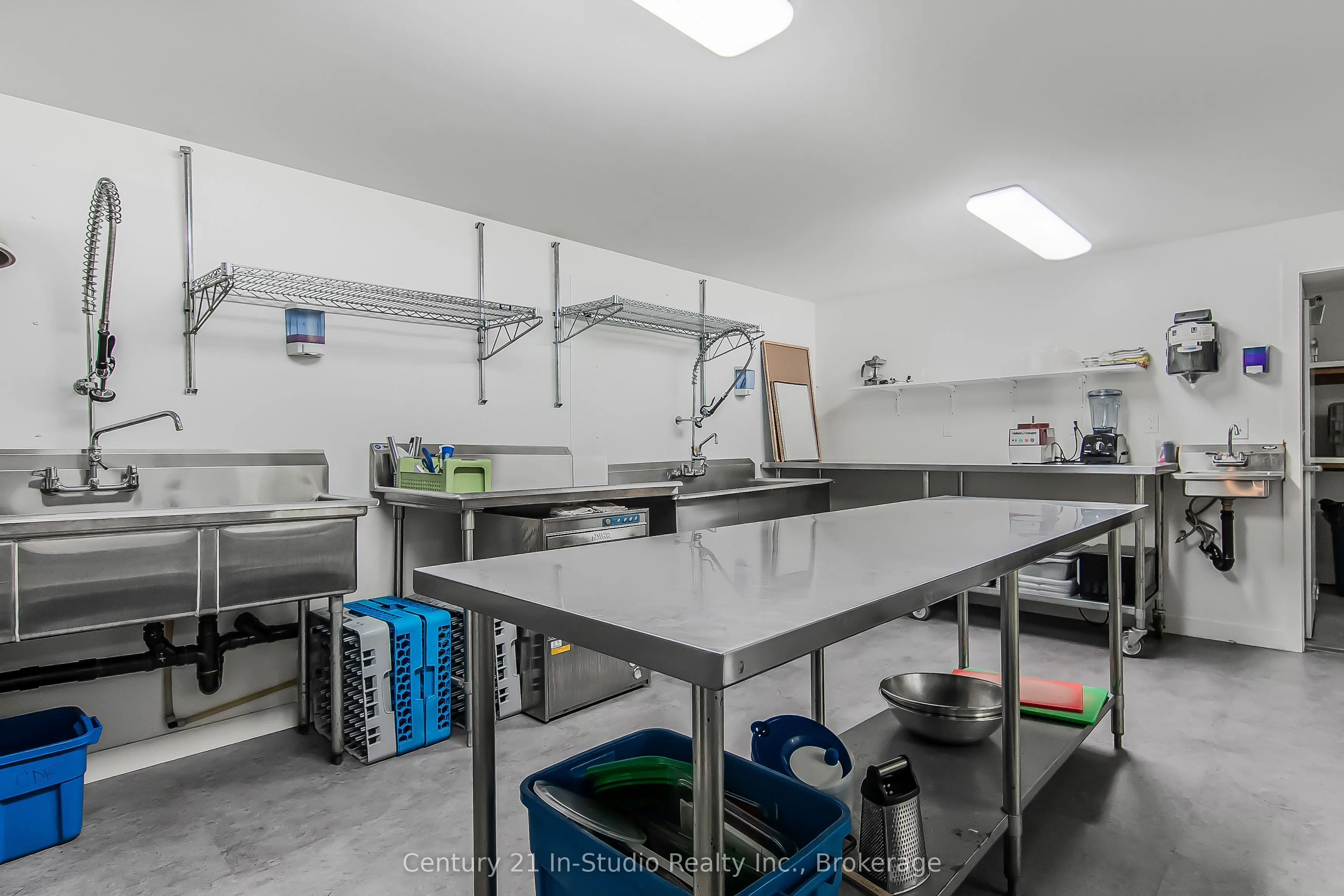 415198 Baseline Road