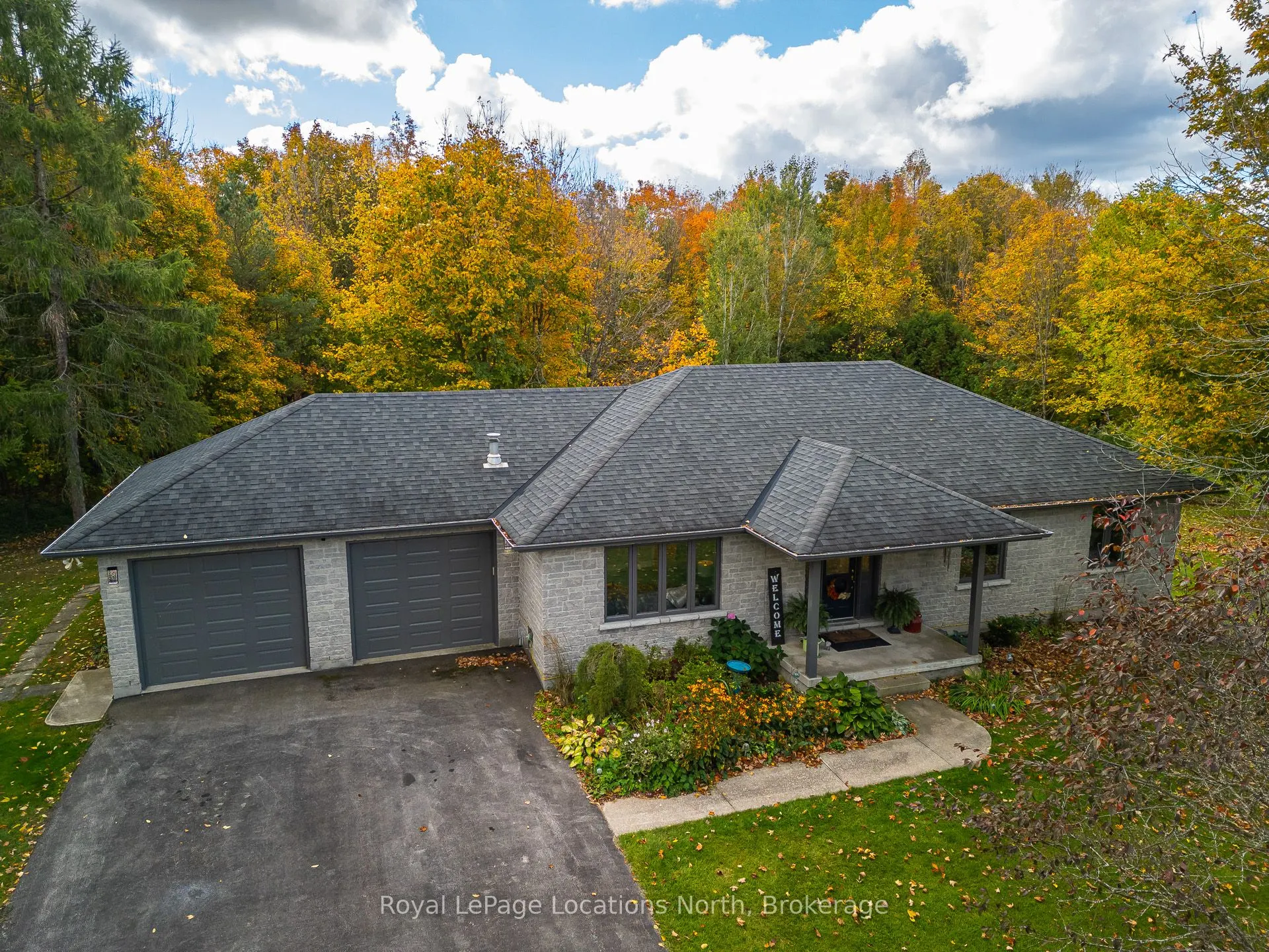103478 Grey 18 Road