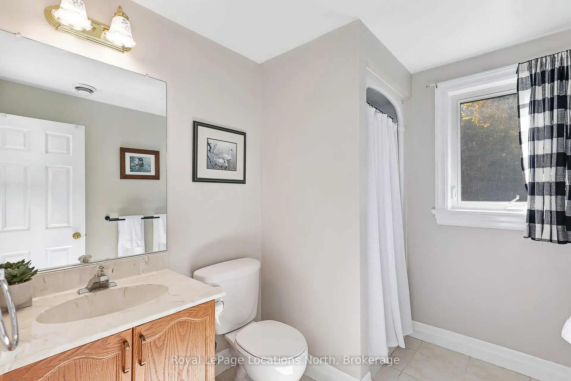 103478 Grey 18 Road