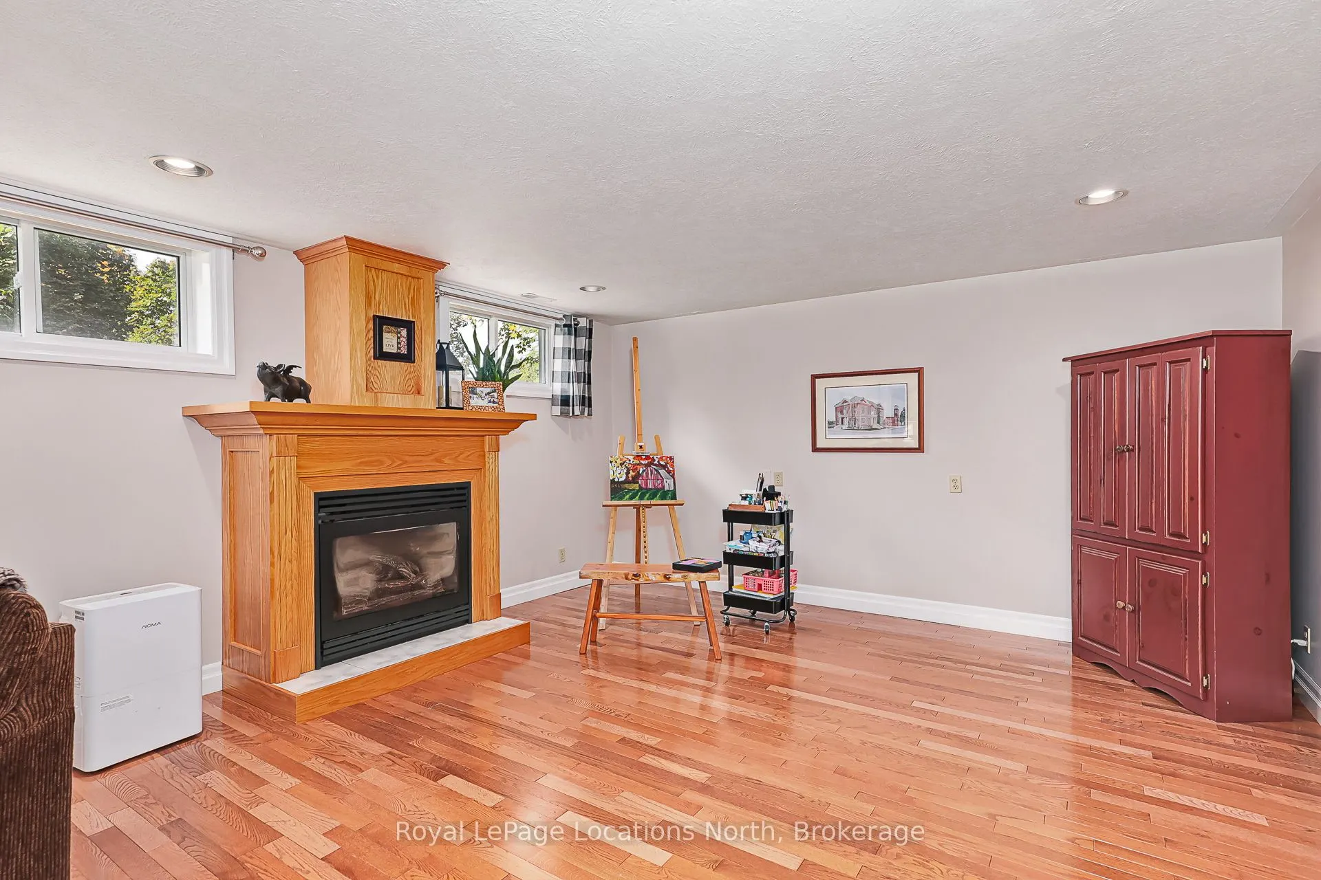 103478 Grey 18 Road
