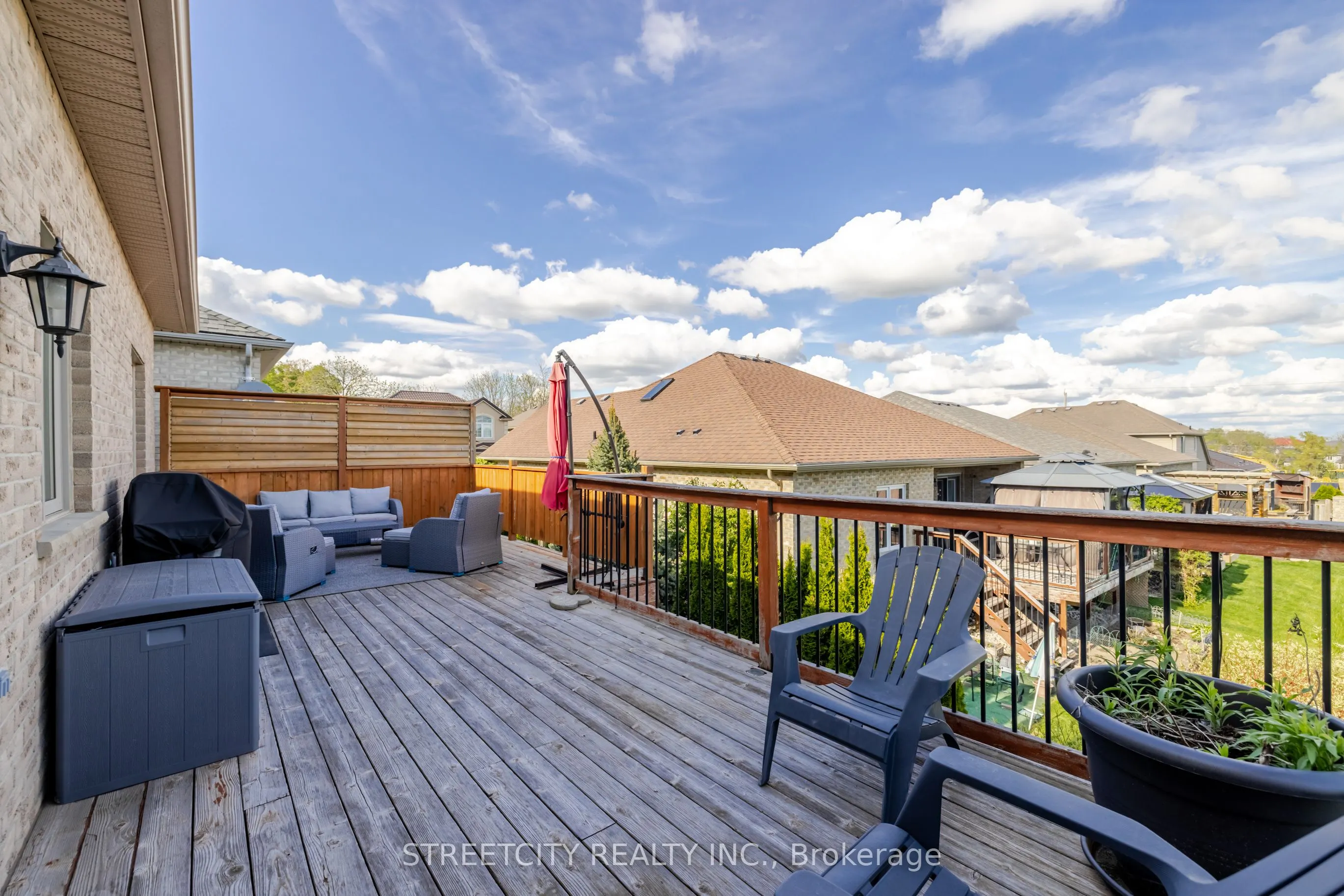 2615 COLONEL TALBOT Road, #15