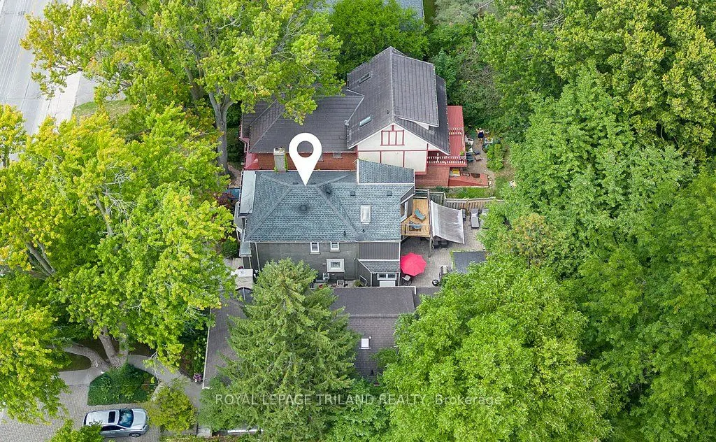 818 Talbot Street
