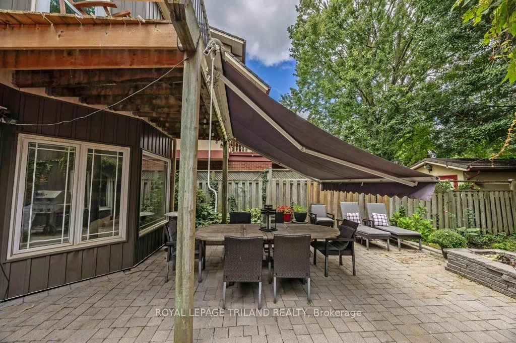818 Talbot Street