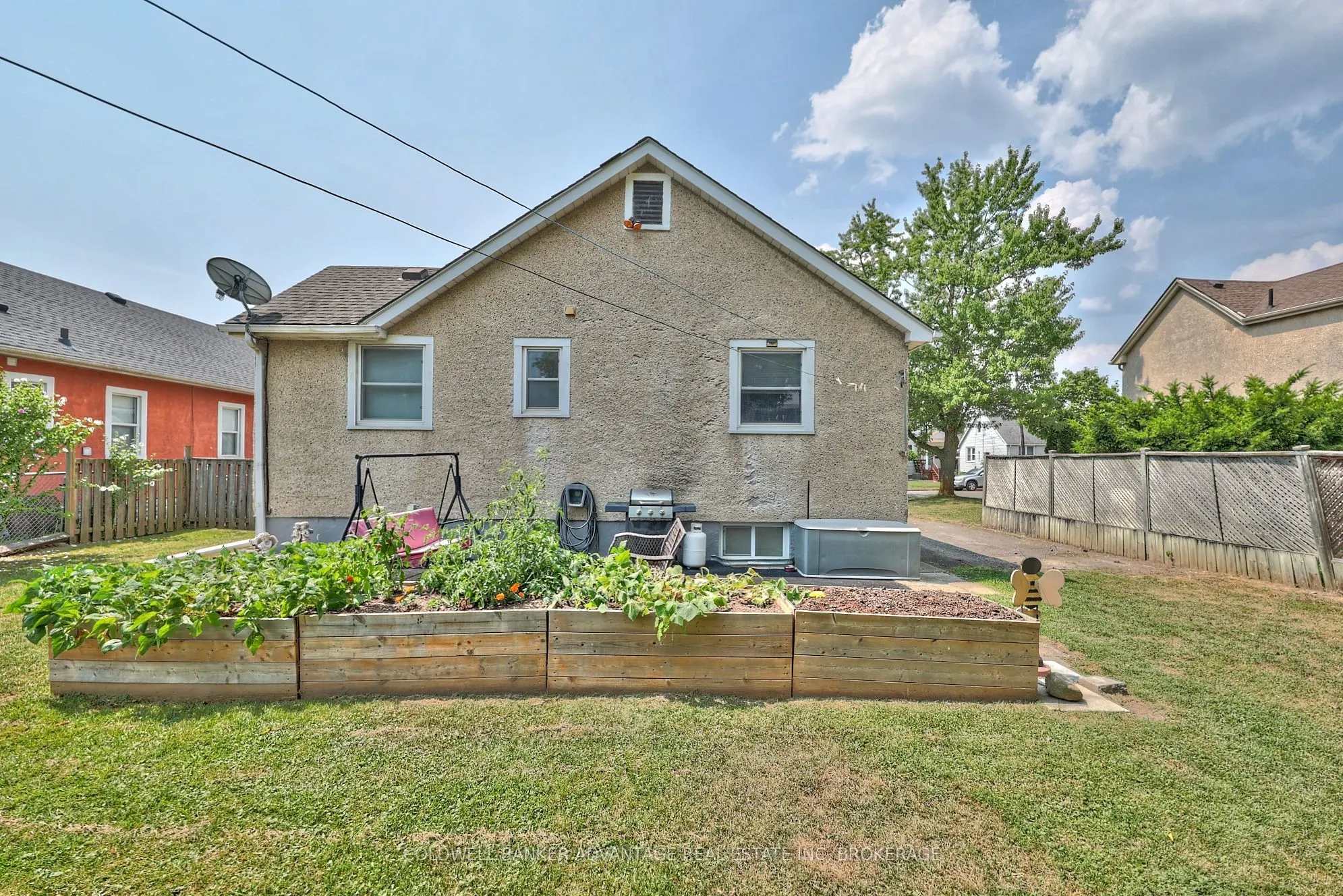 17 Clifford Avenue