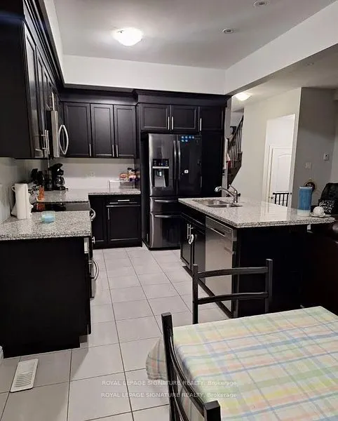 98 Shoreview Place, #4