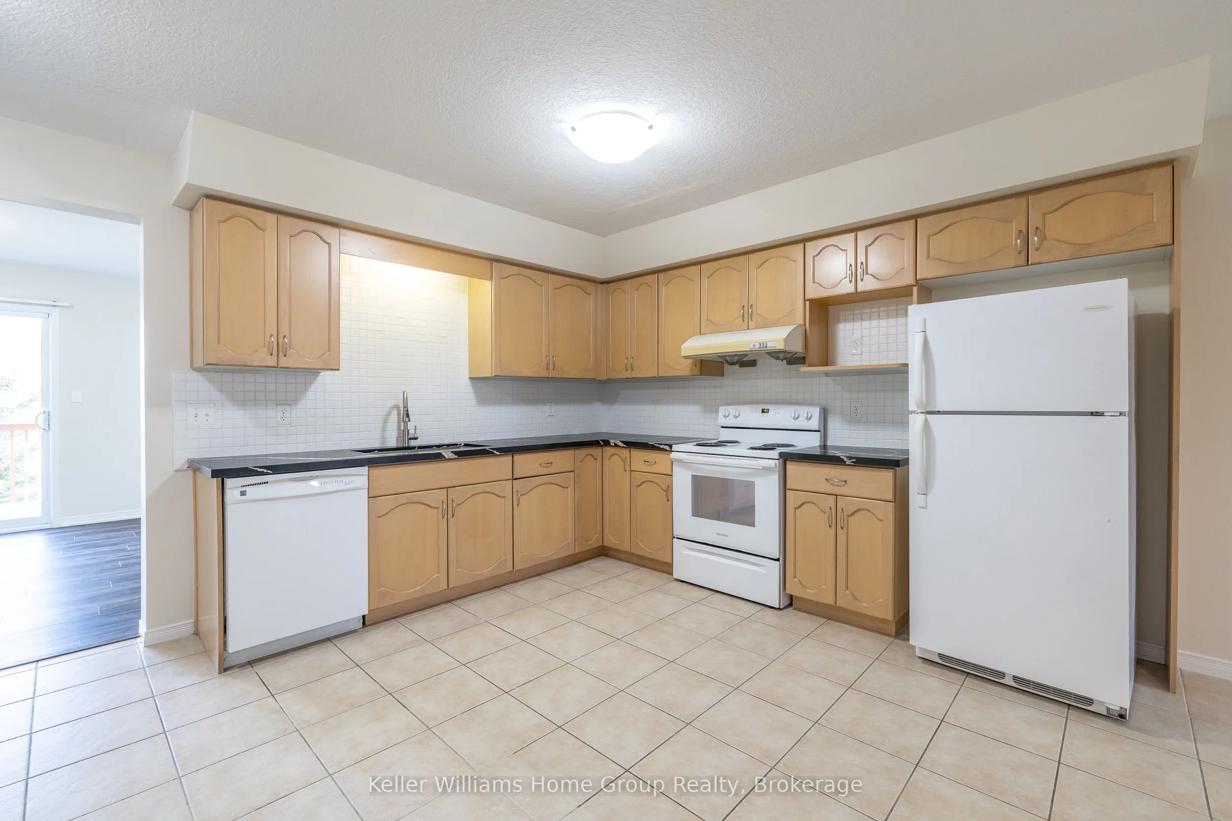 42 HASLER Crescent