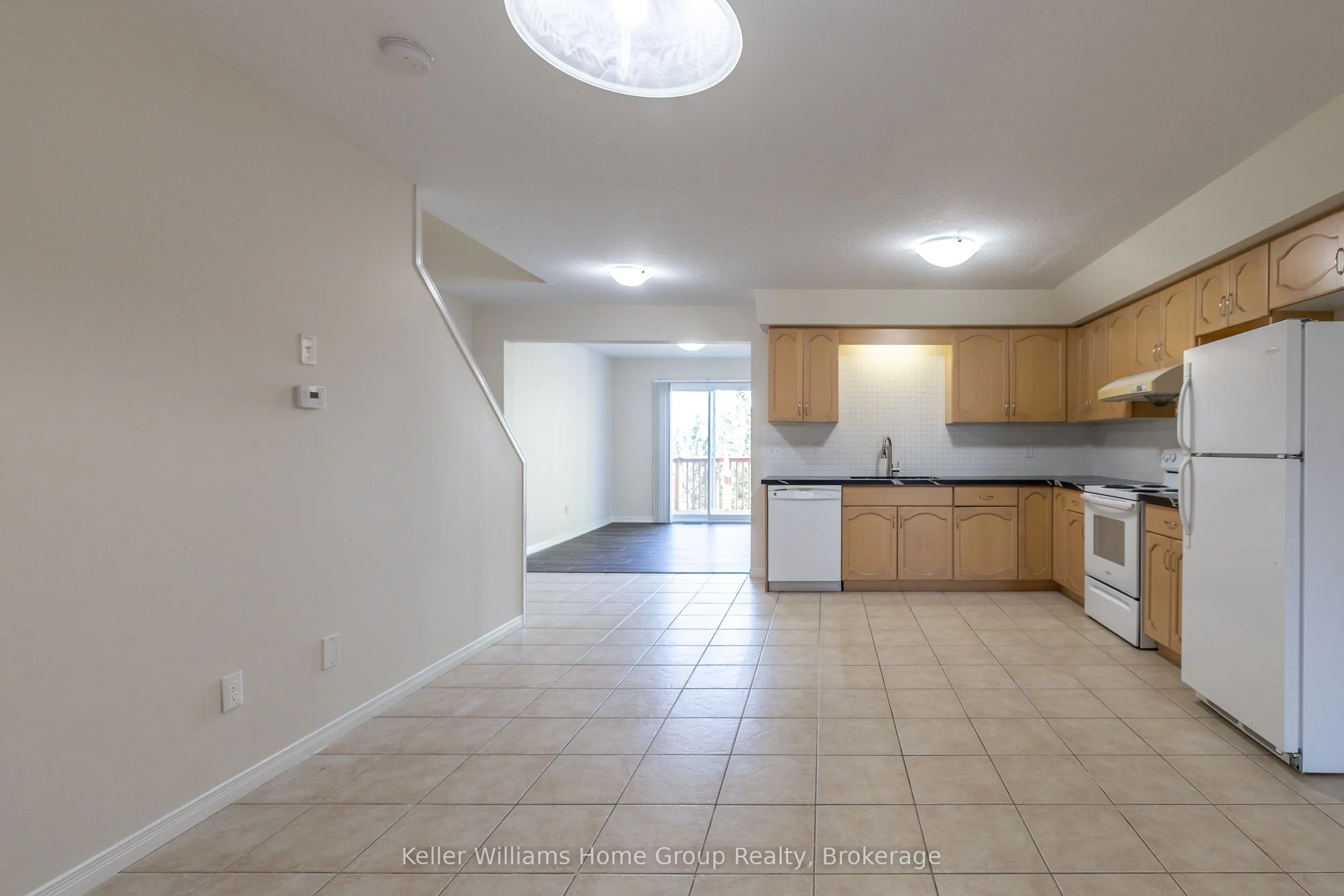 42 HASLER Crescent