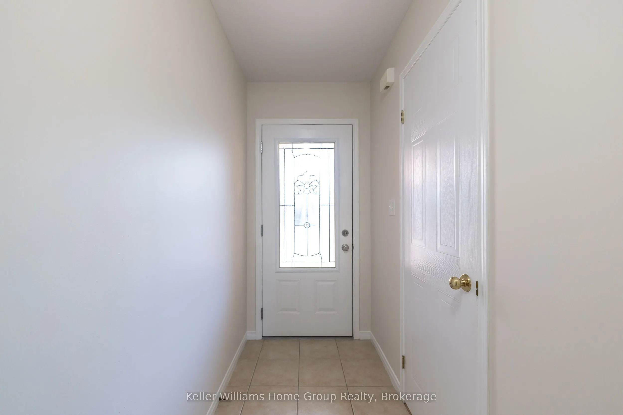 42 HASLER Crescent