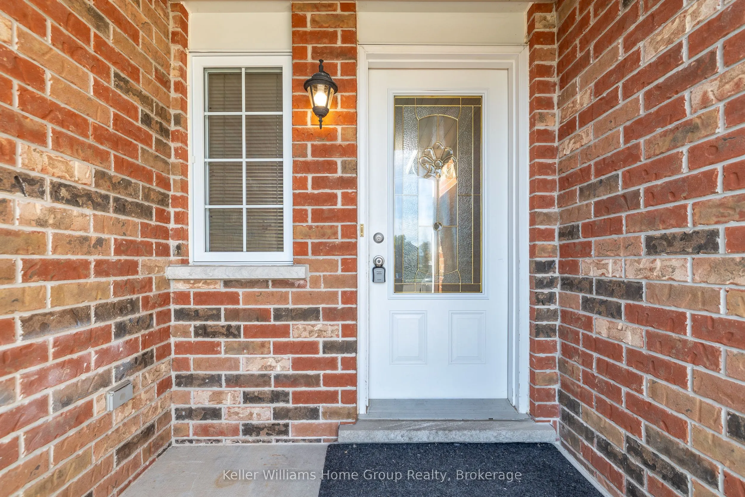 42 HASLER Crescent
