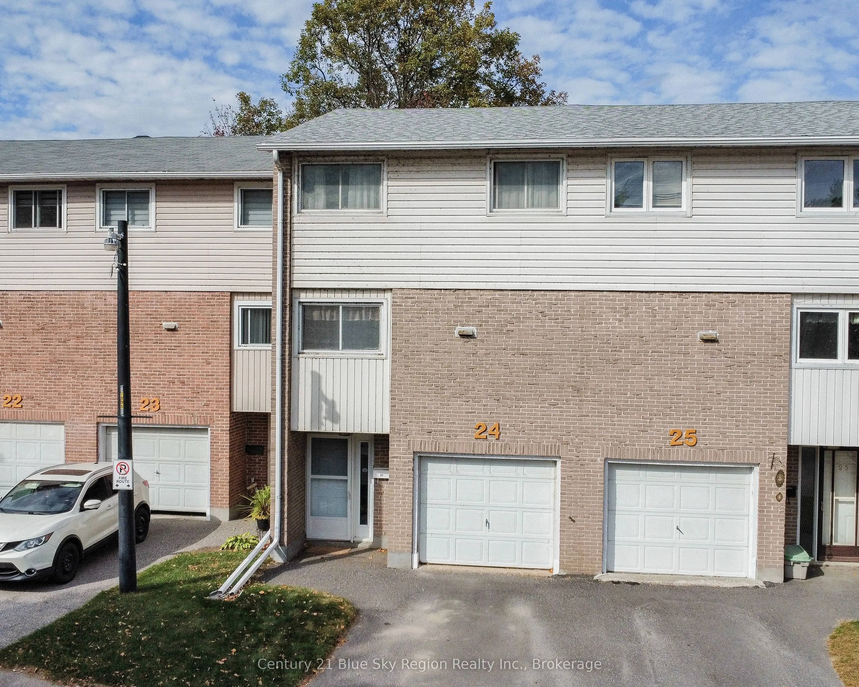 644 Lakeshore Drive, #24