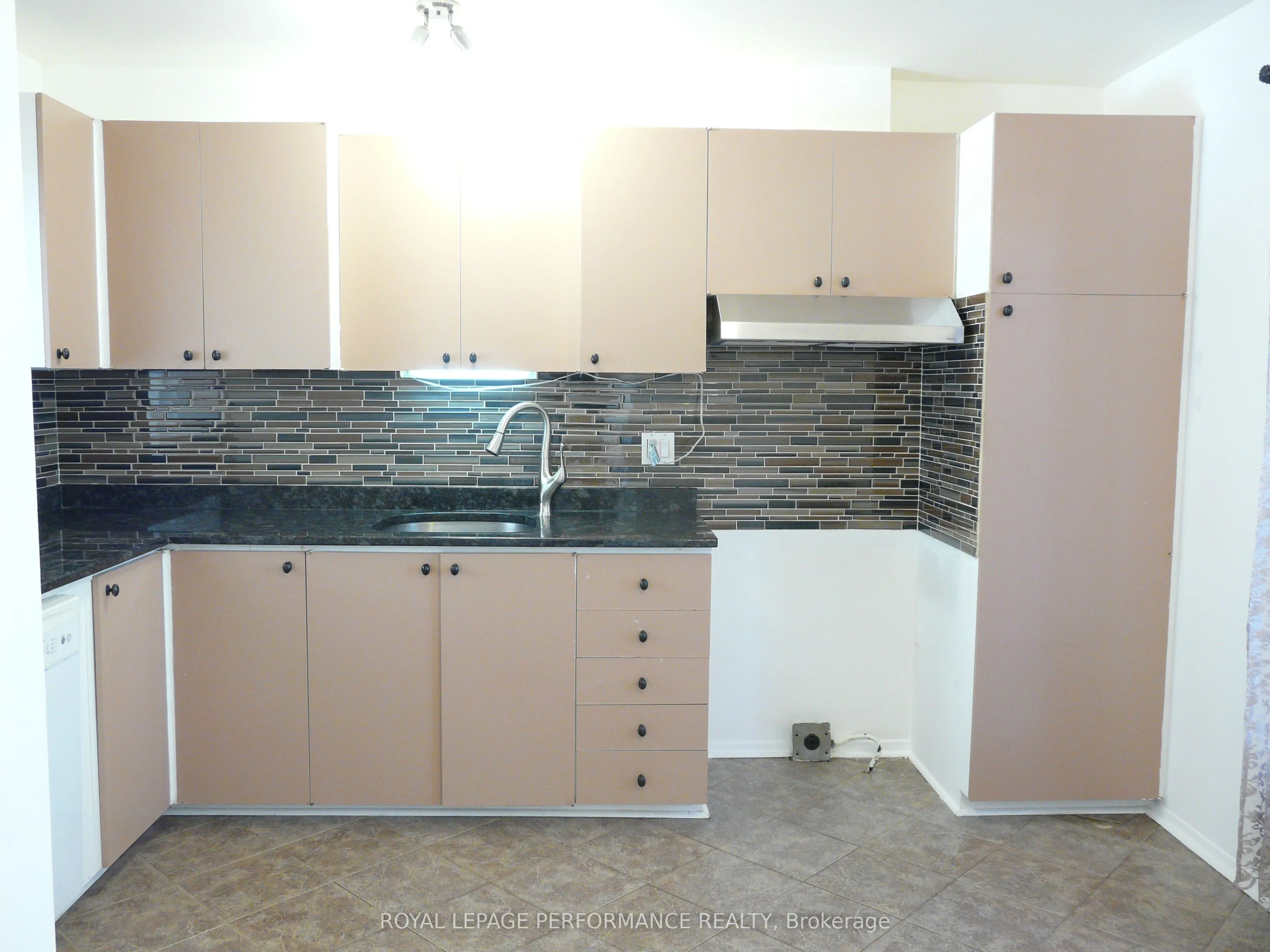 714 Shefford Court, #50