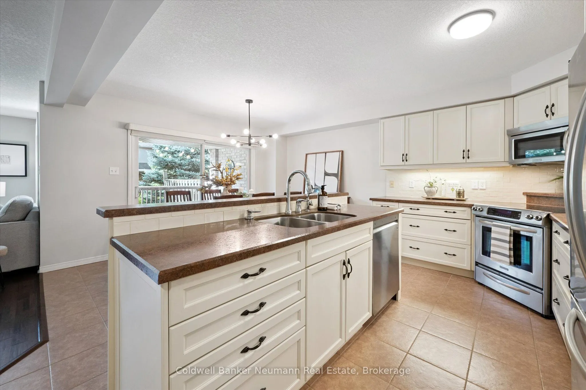 255 Summerfield Drive, #5