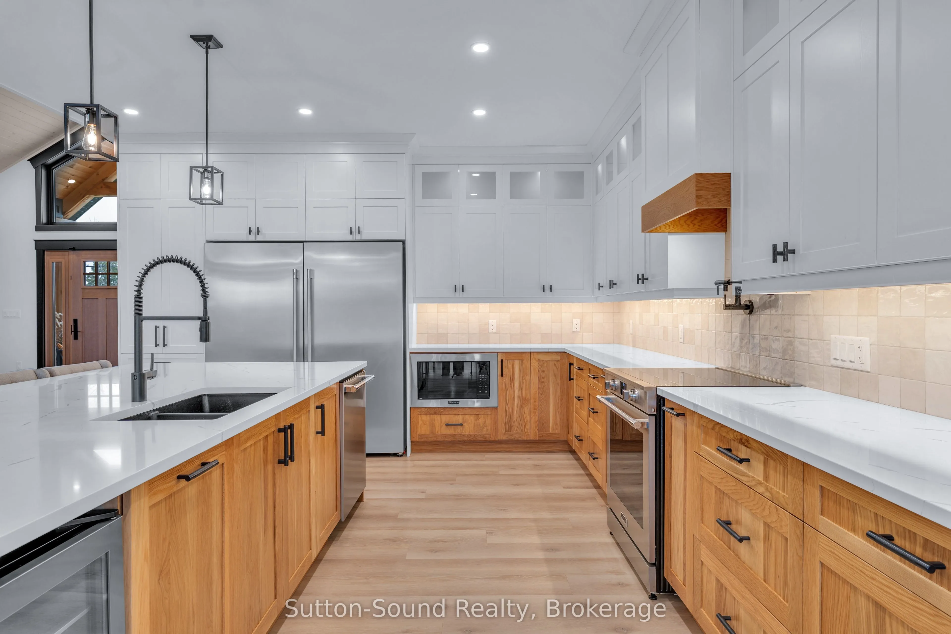 401091 Grey Road 17