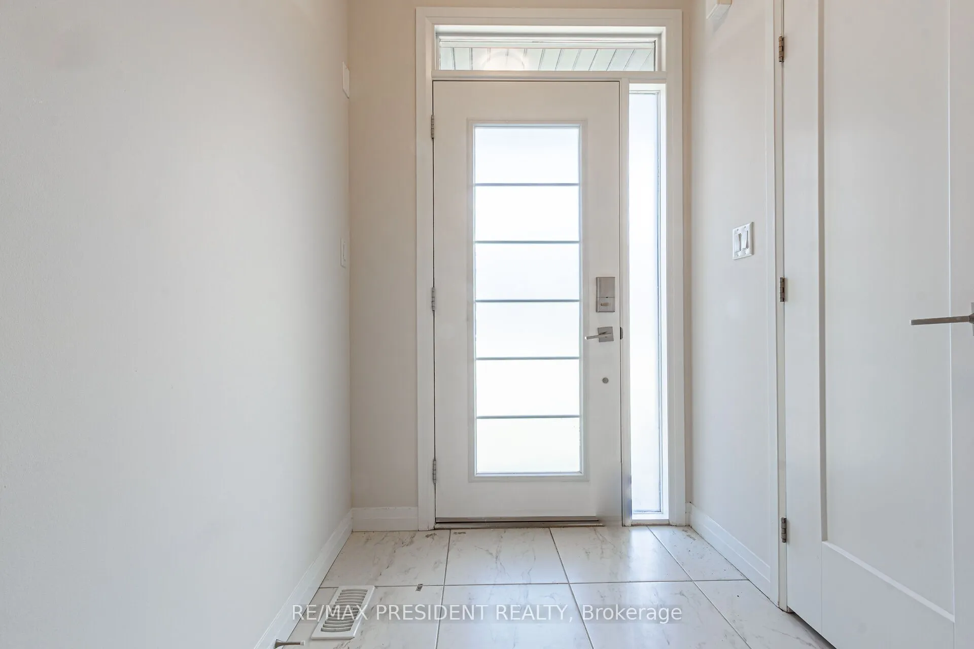 25 Greenwich Avenue
