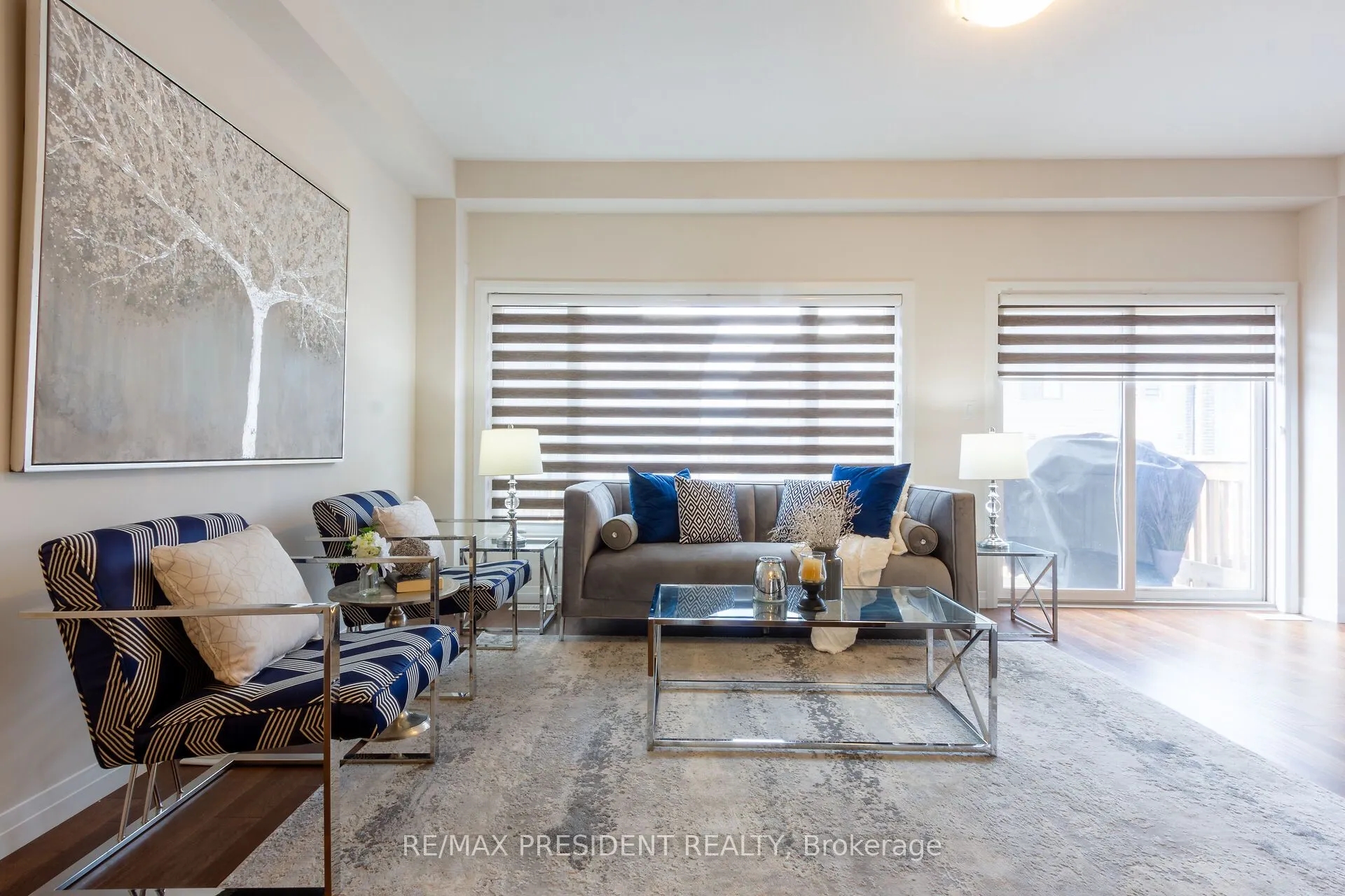 25 Greenwich Avenue