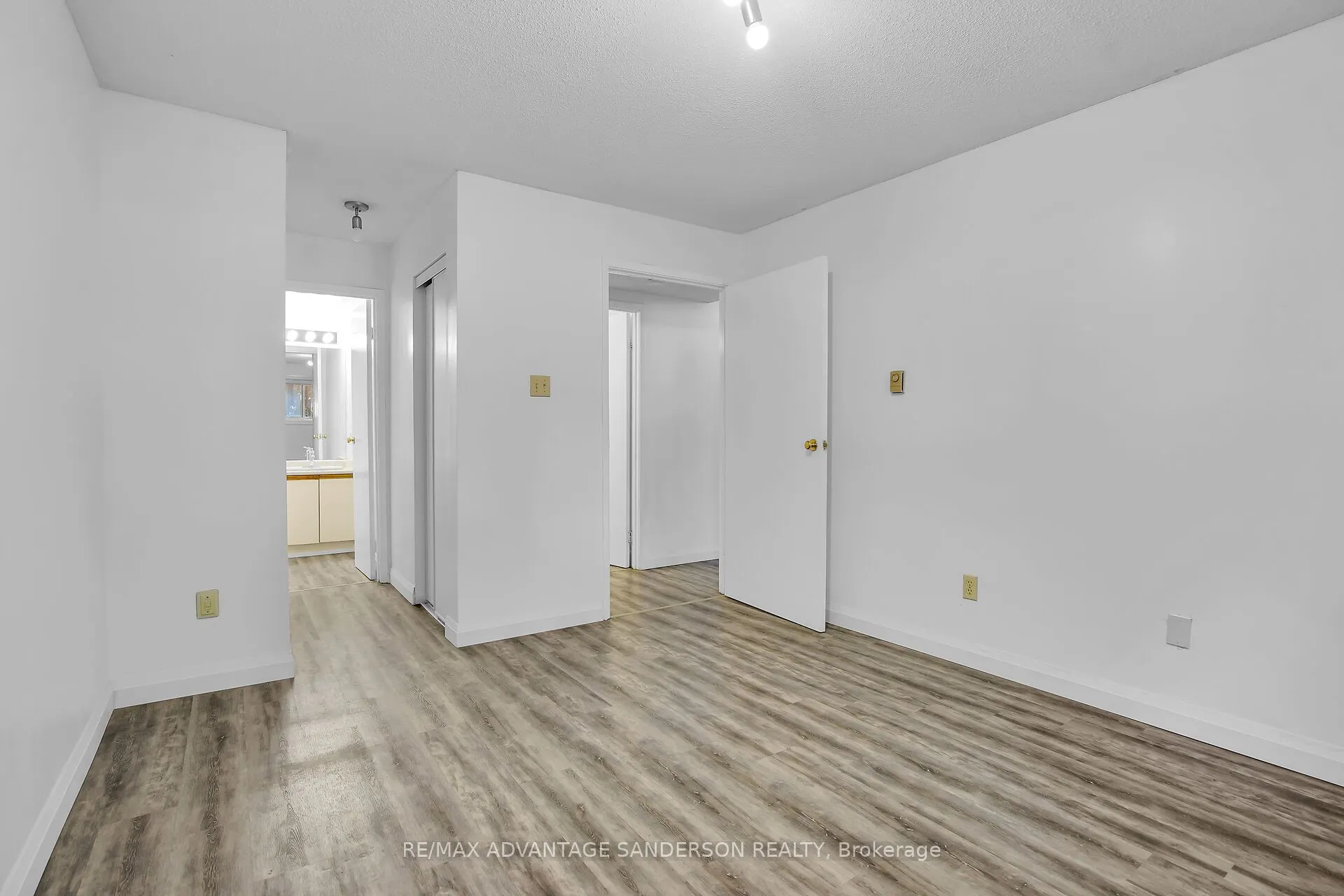 15 Jacksway Crescent, #118