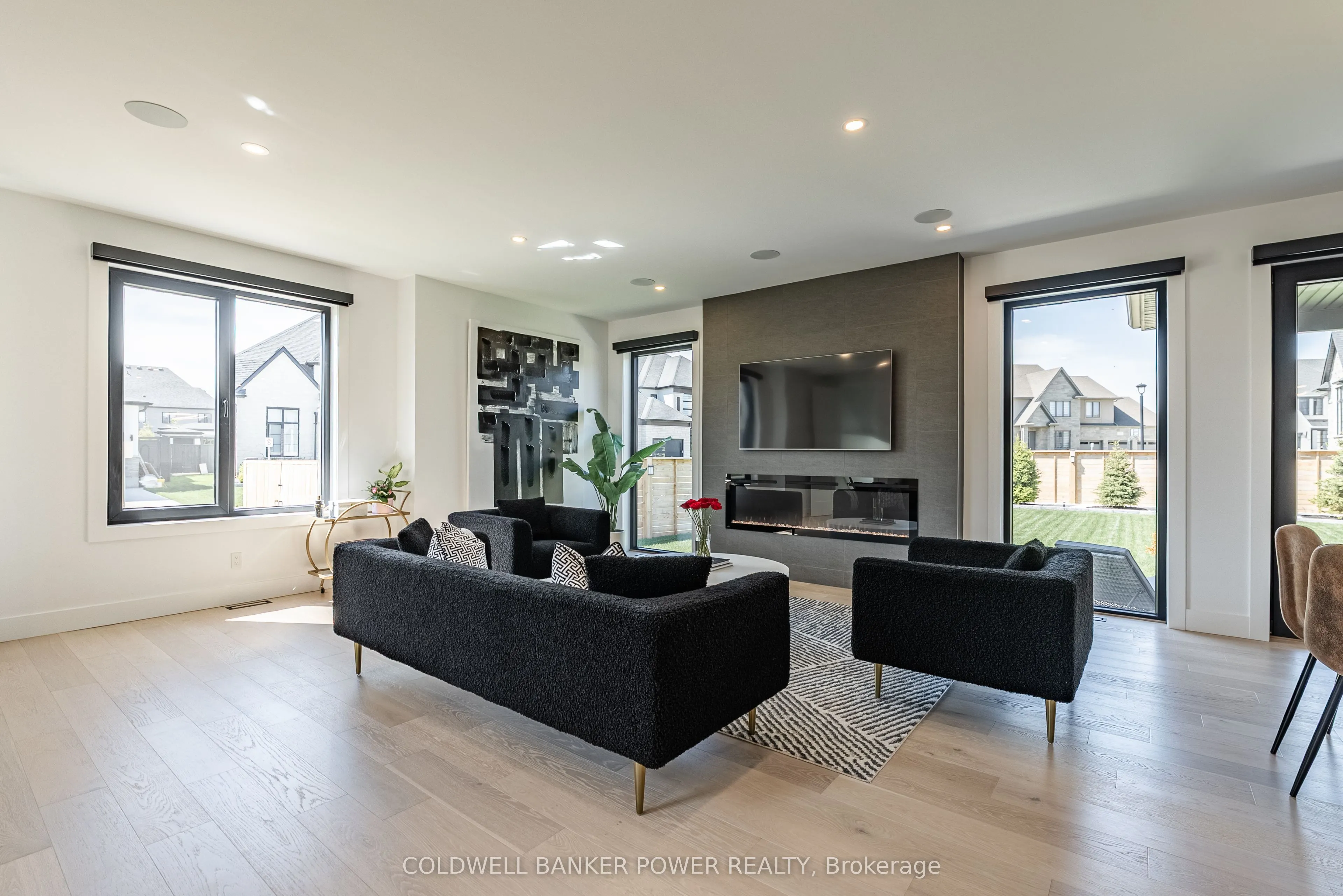 3513 Grand Oak Crossing