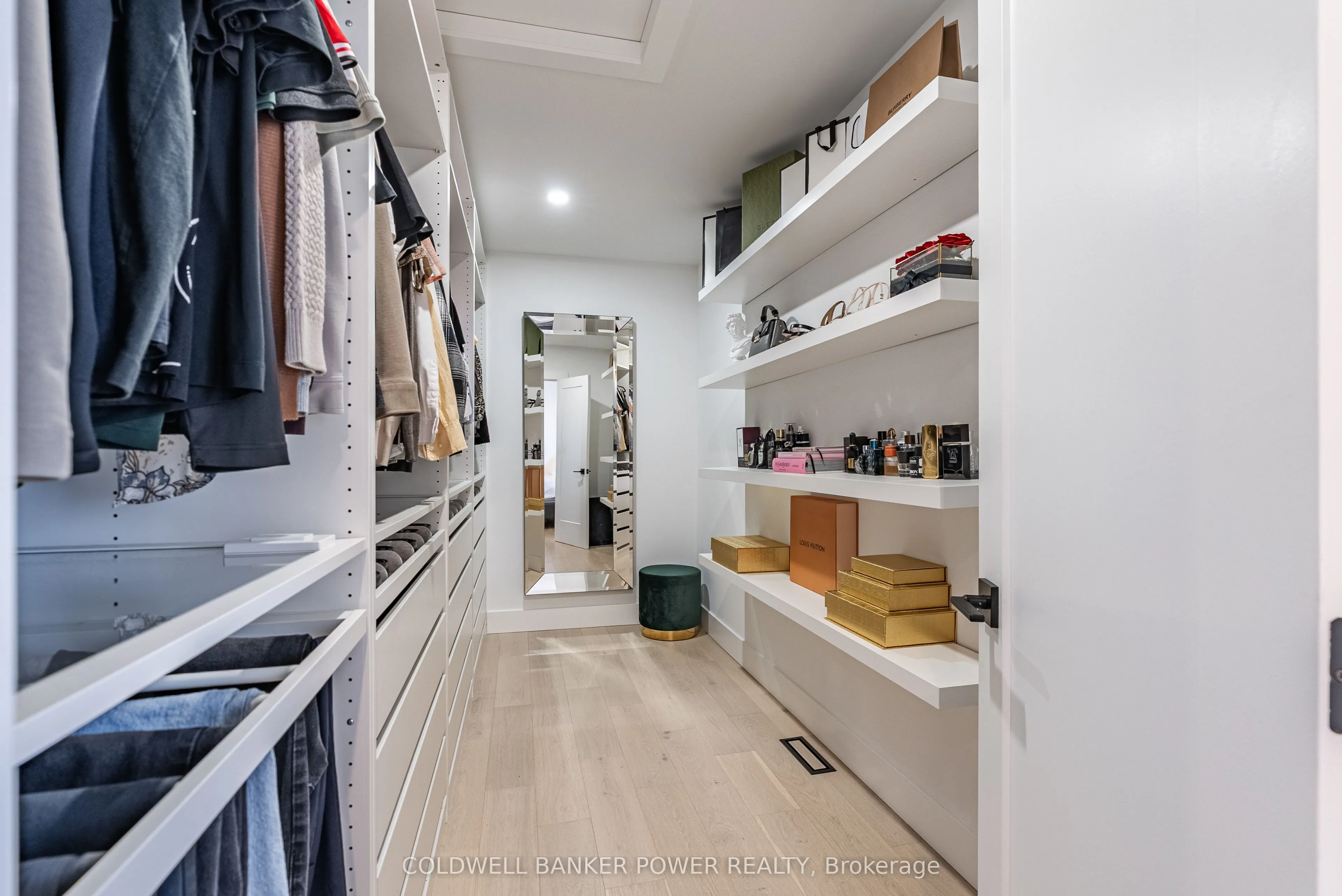 3513 Grand Oak Crossing