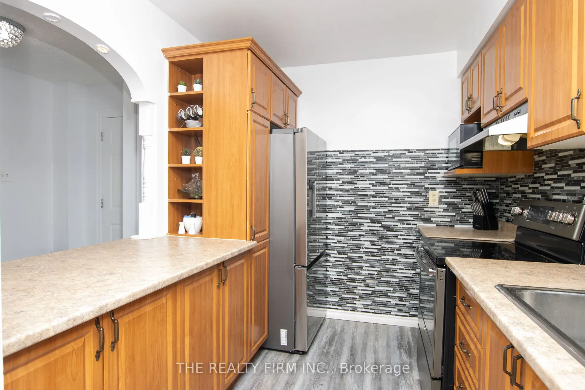 971 Adelaide Street, #48