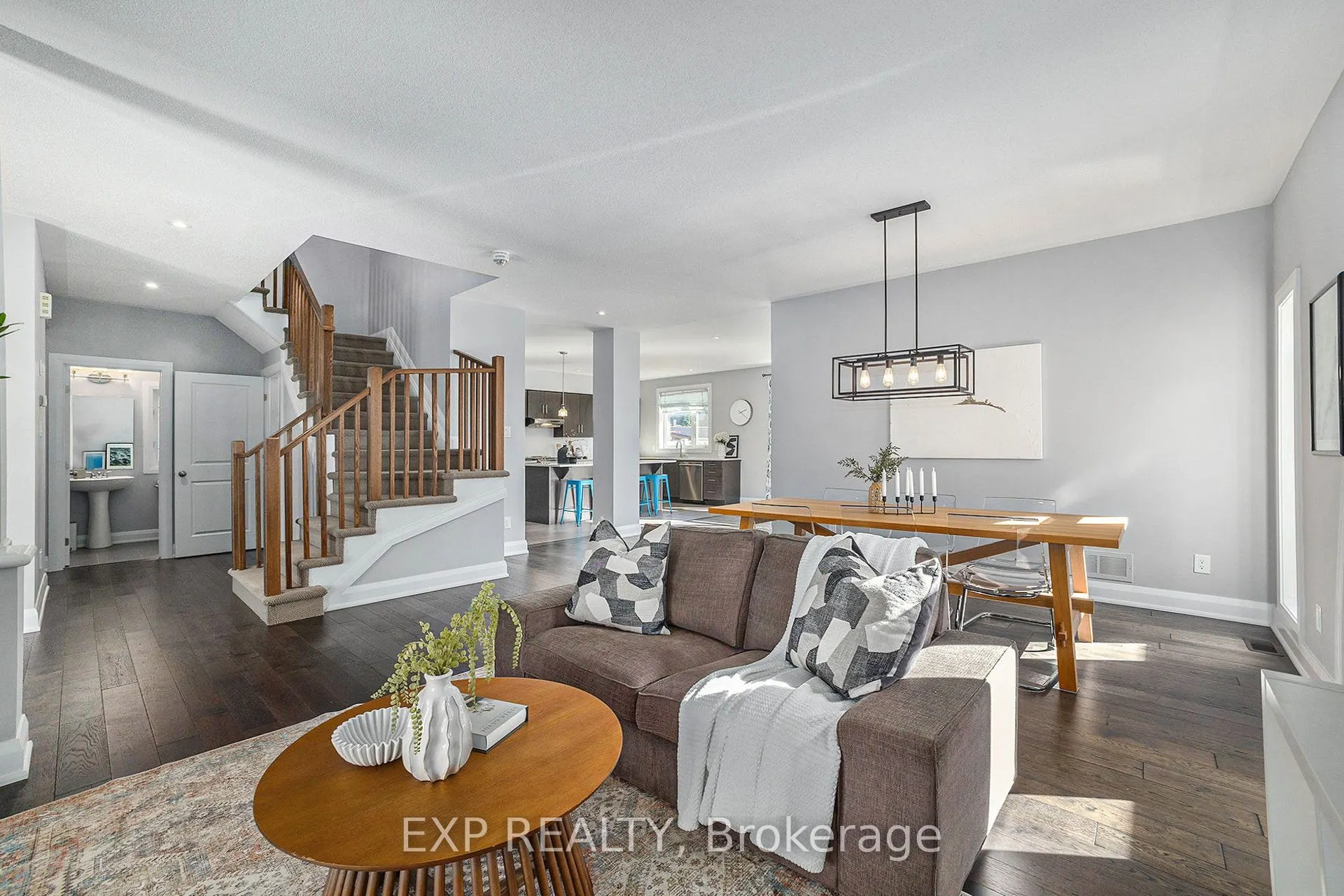 125 Stonemeadow Drive