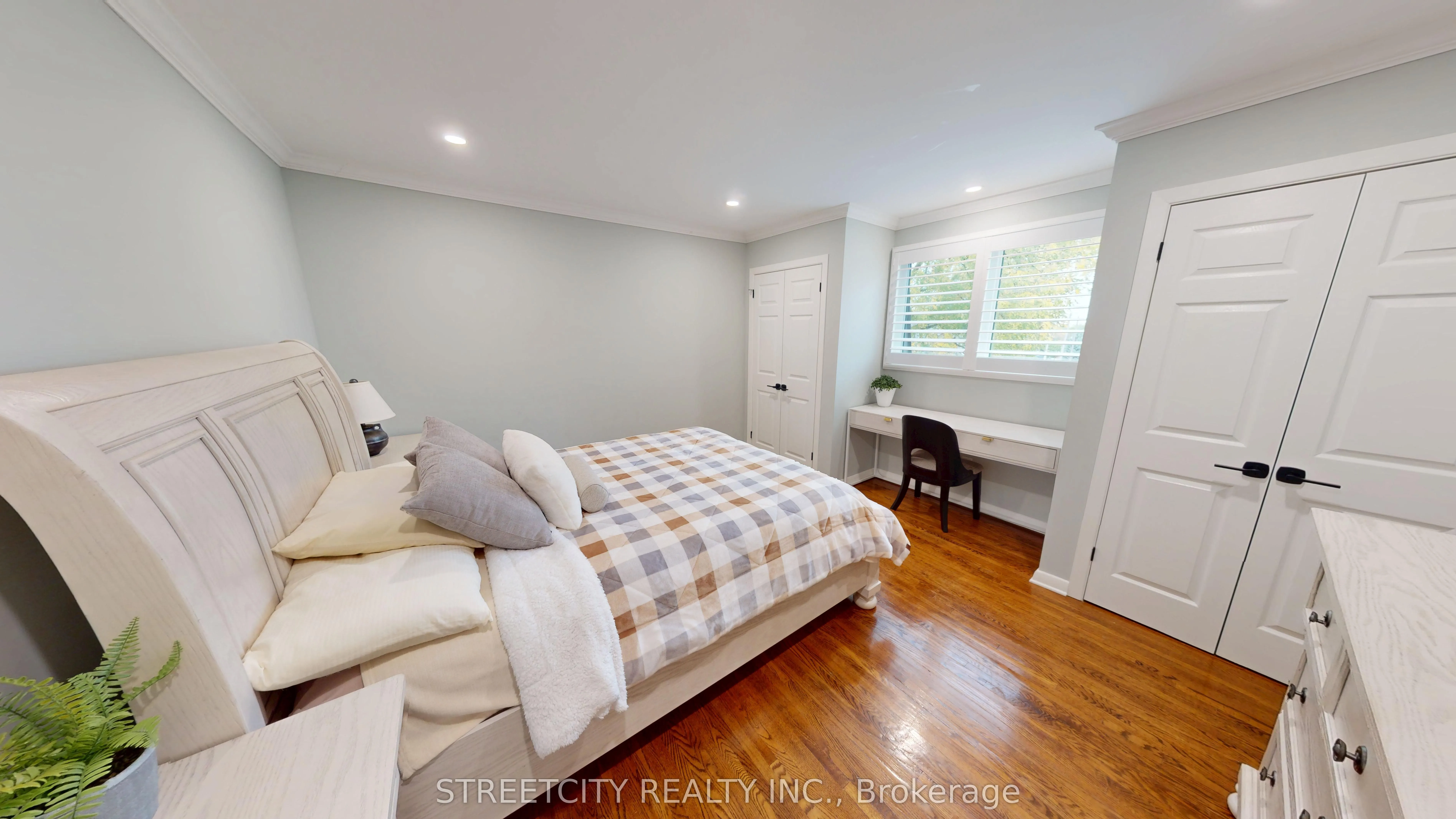 138 Guildford Crescent
