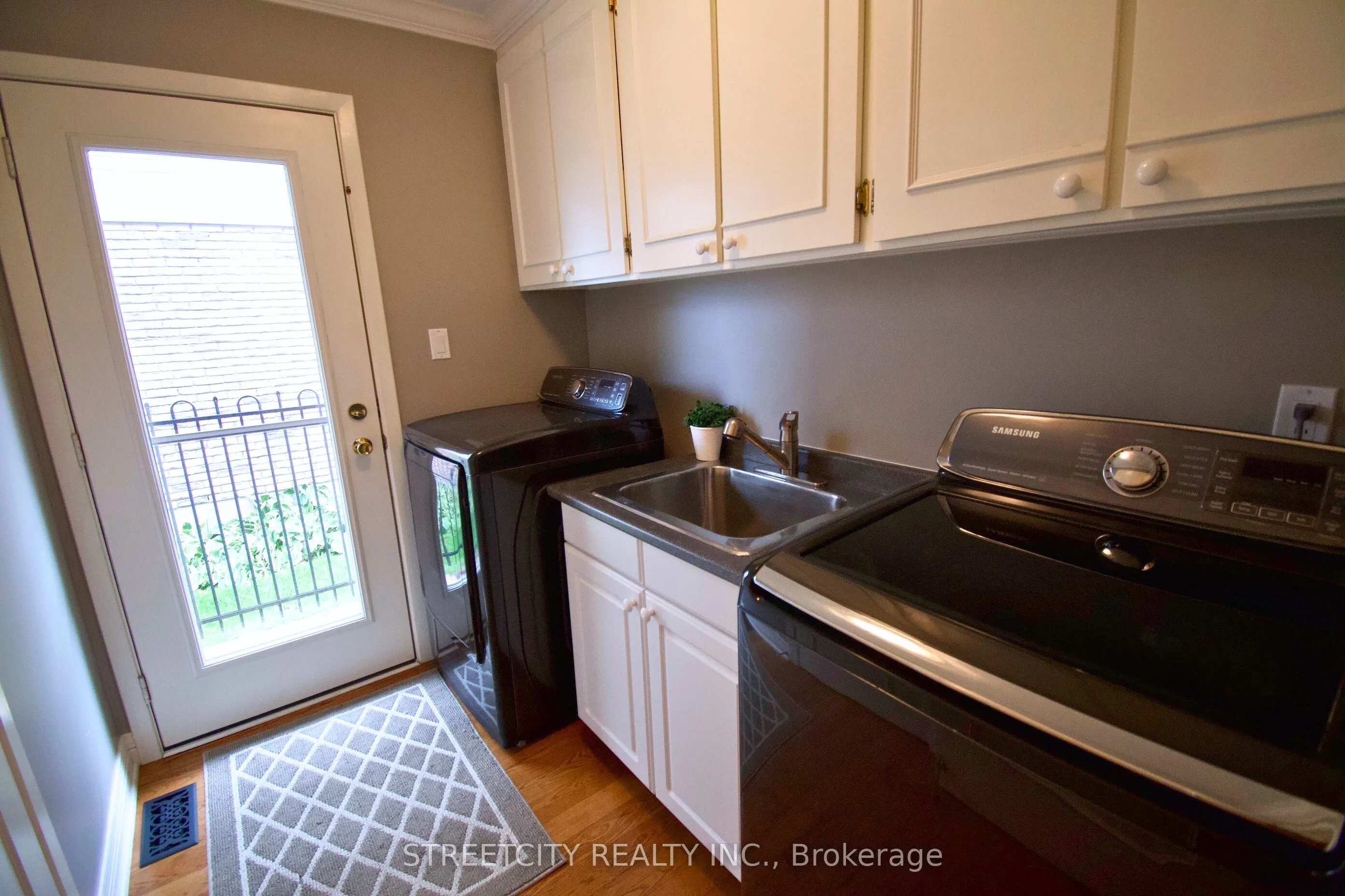 138 Guildford Crescent