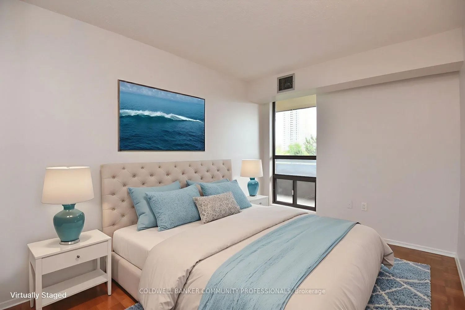 222 Jackson Street W, #606
