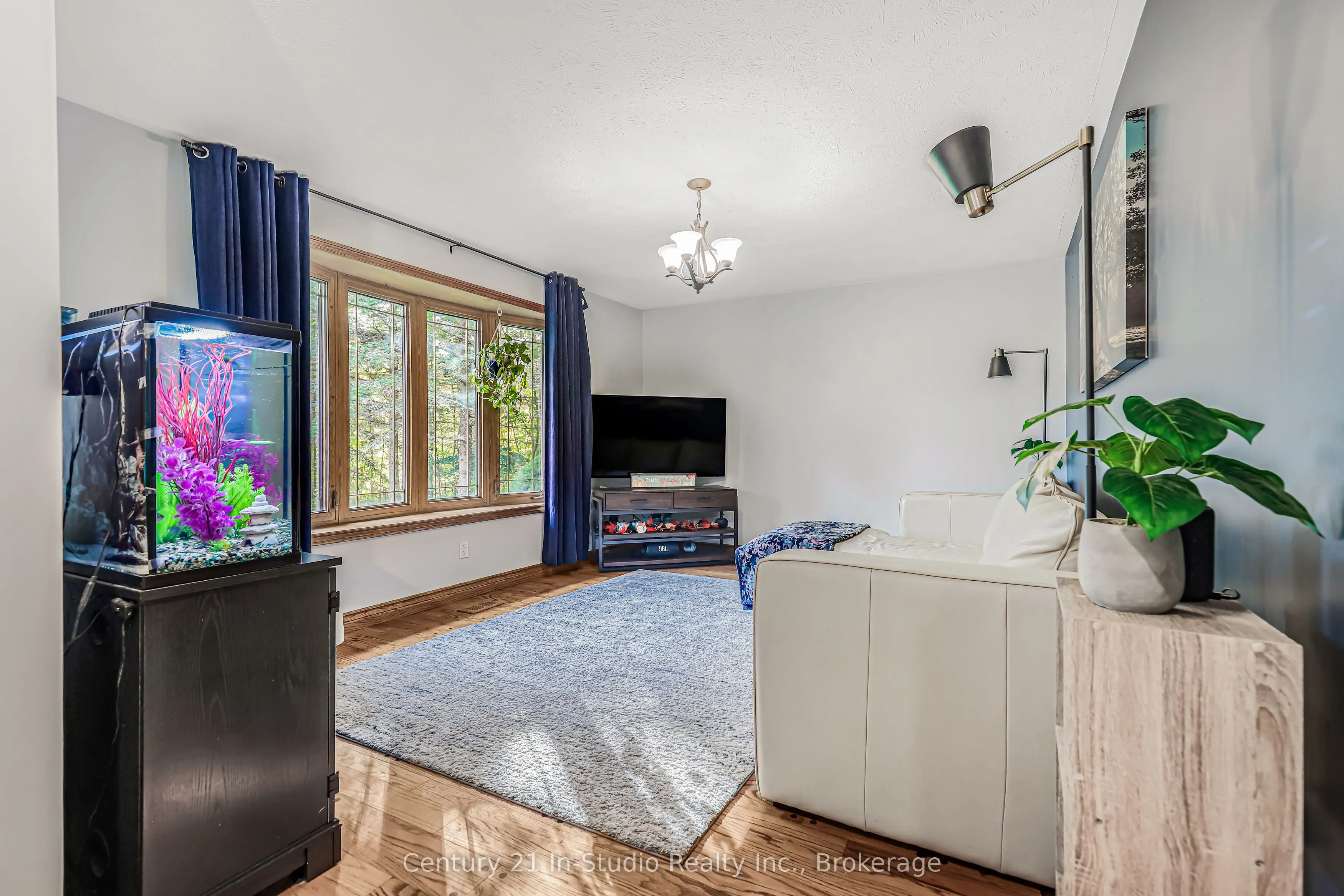 34 Southampton Parkway