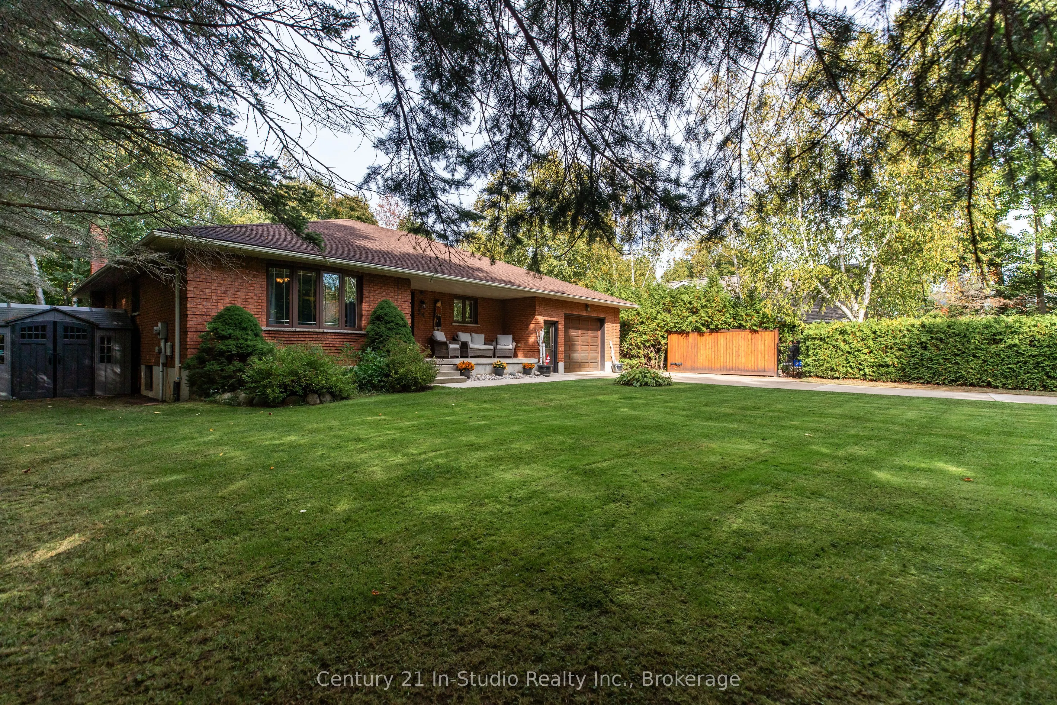 34 Southampton Parkway