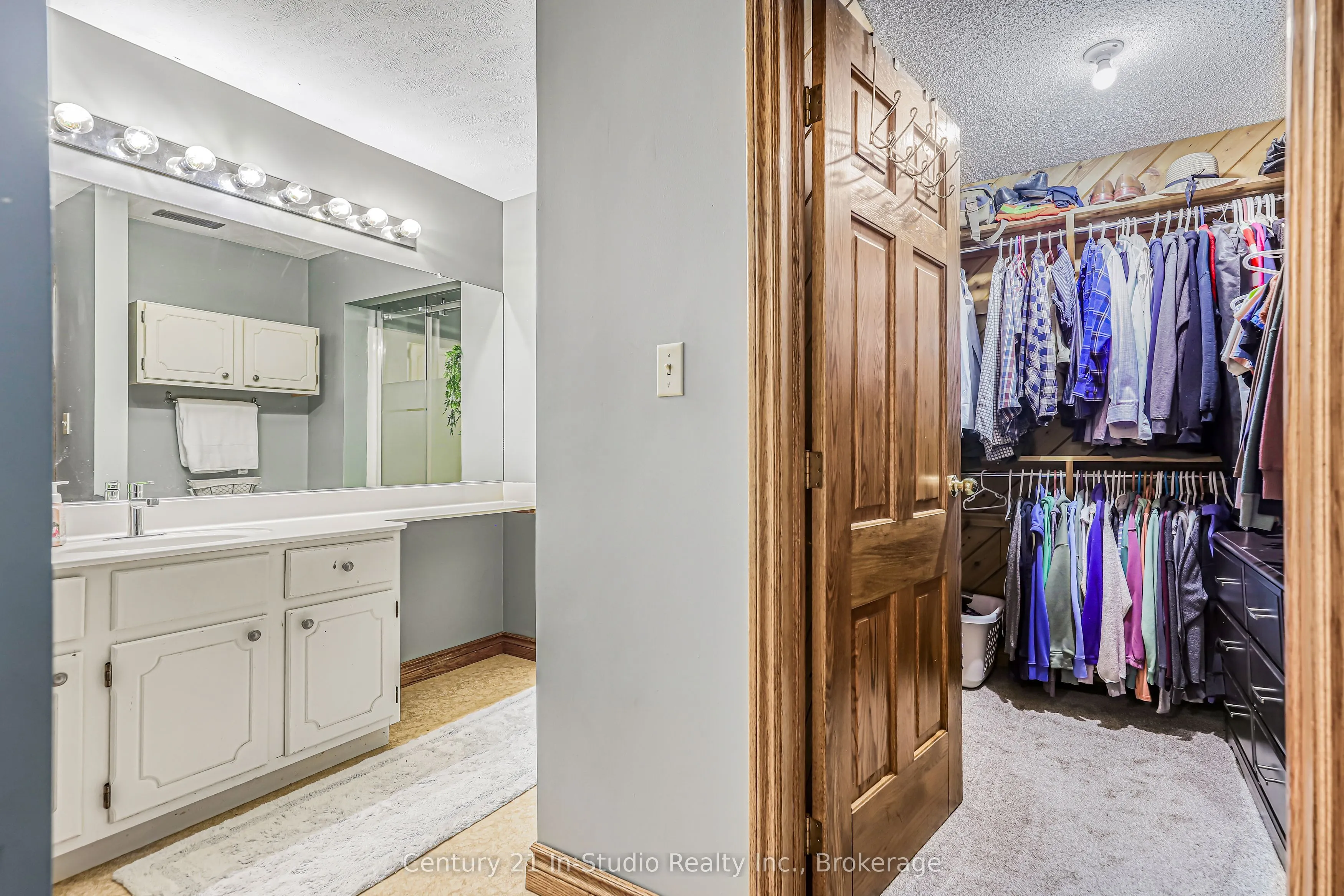 34 Southampton Parkway