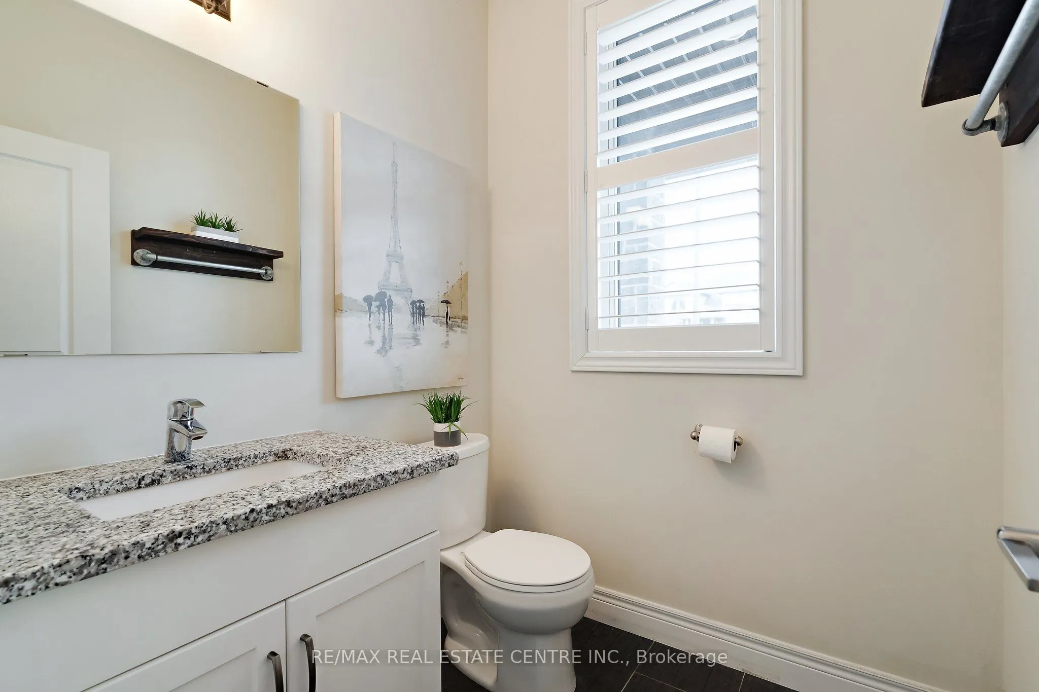 27 Hilborn Street