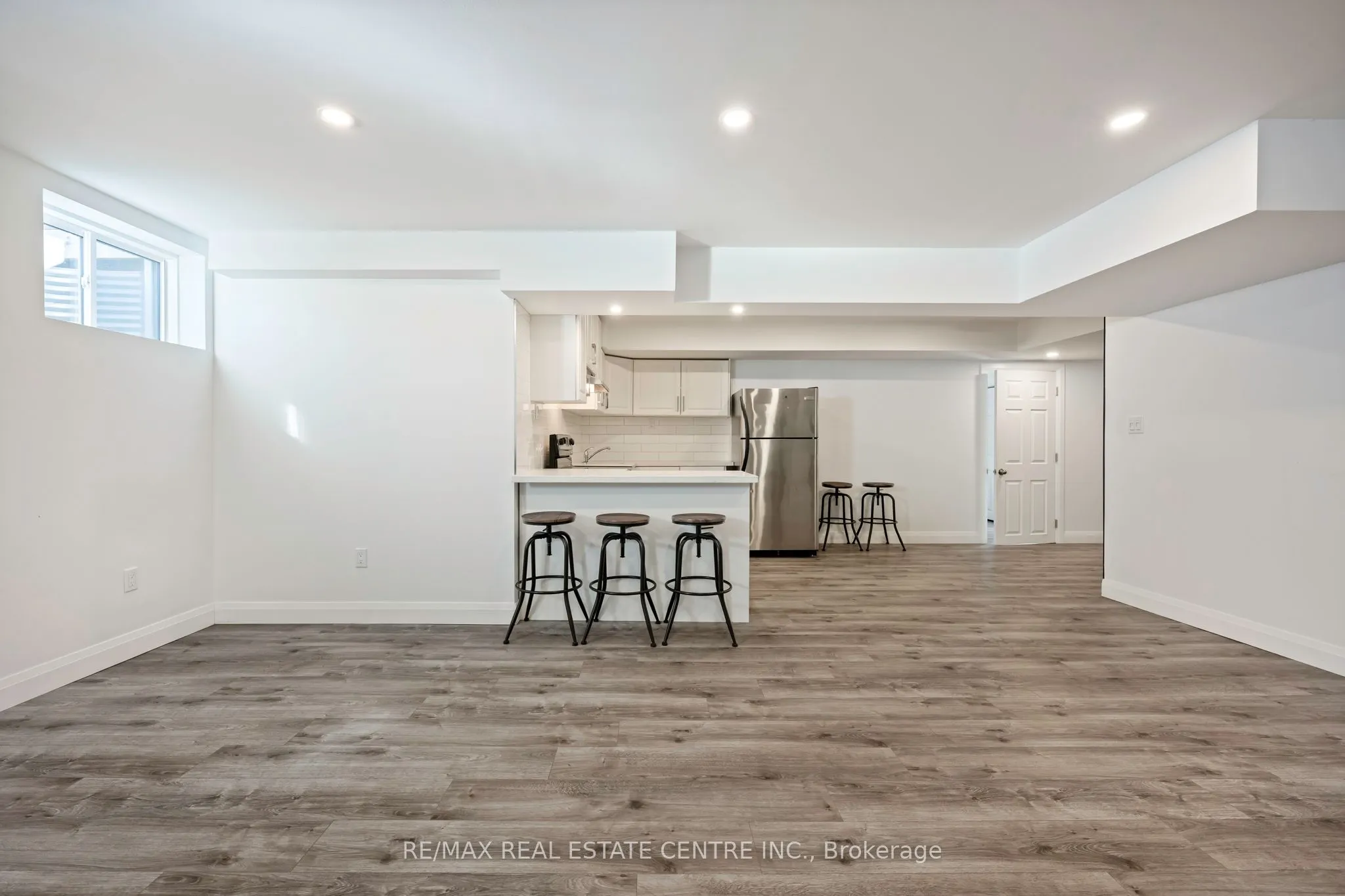 27 Hilborn Street