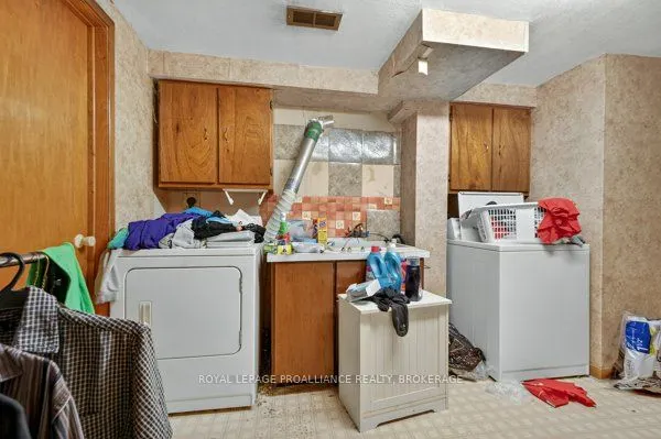 798 Arundel Place