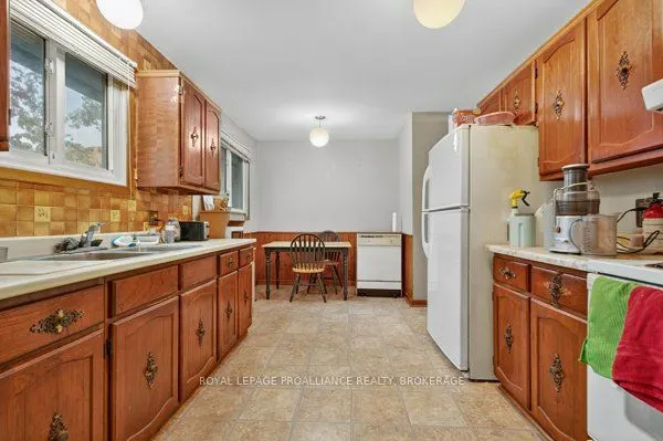 798 Arundel Place
