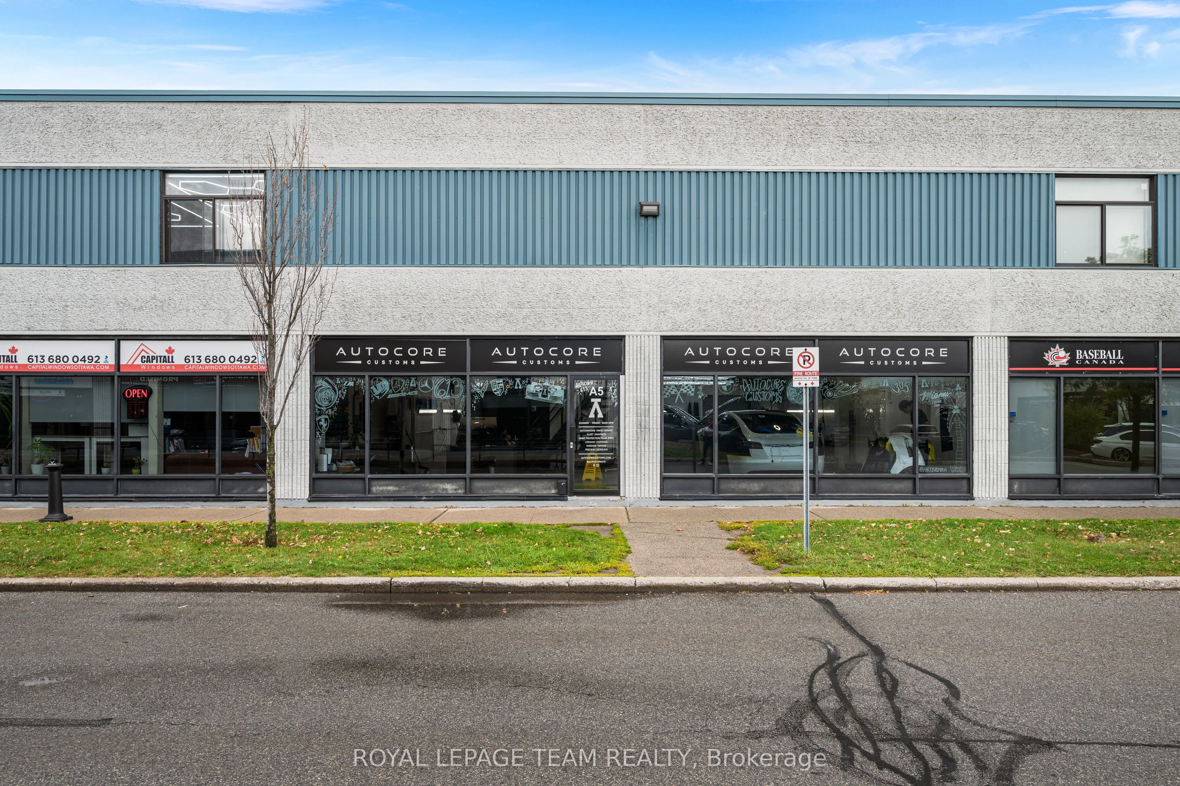 2212 Gladwin Crescent, #A5/A6