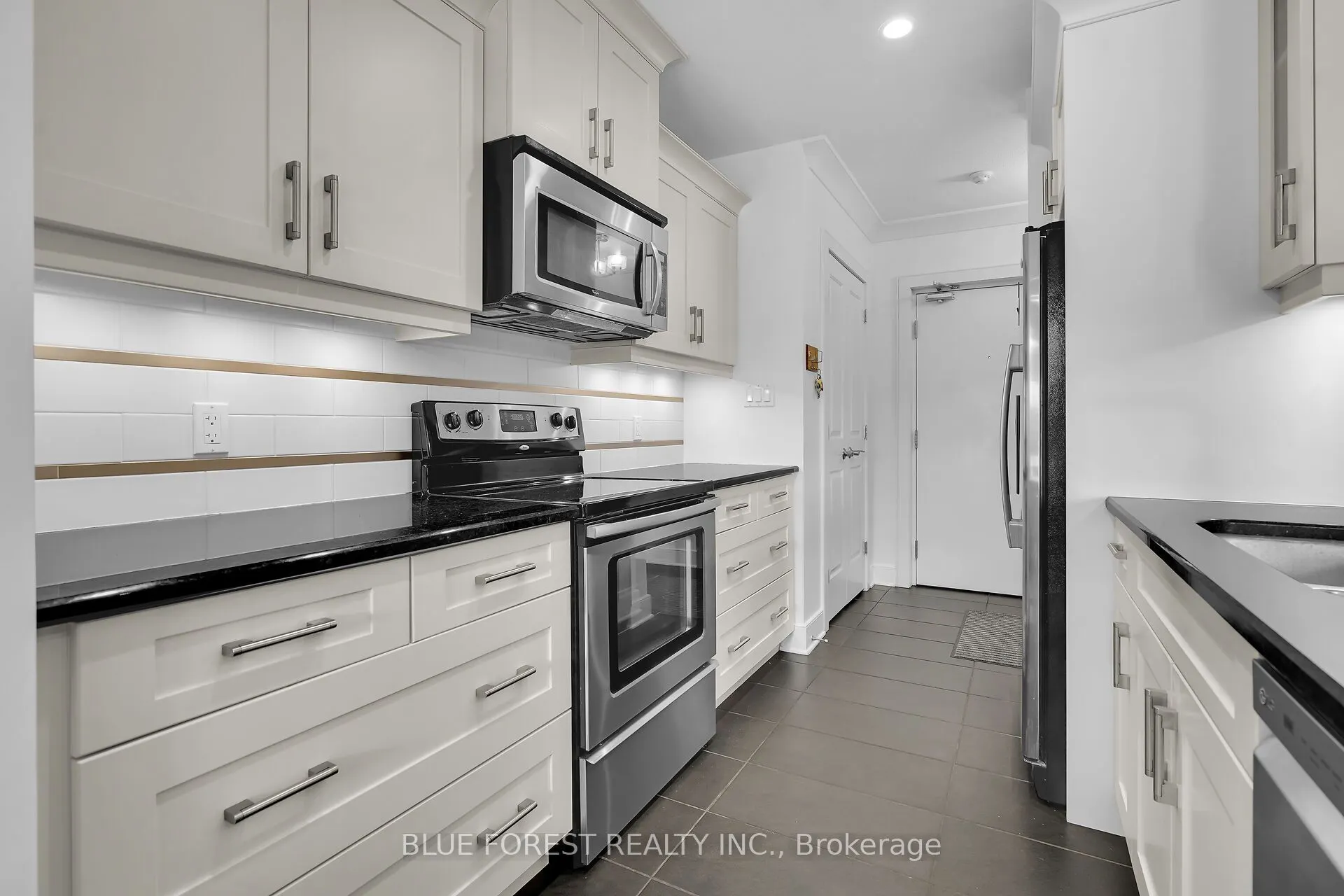 340 Sugarcreek Trail, #307