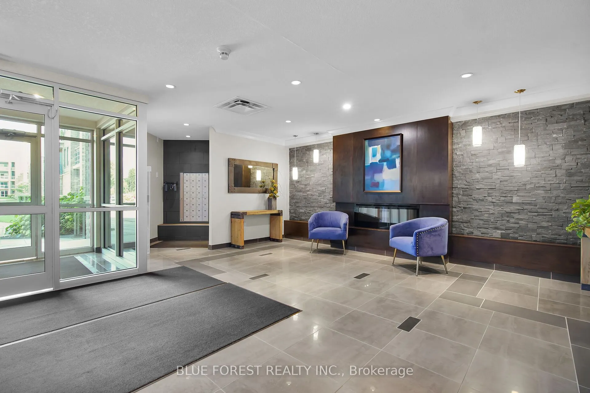 340 Sugarcreek Trail, #307