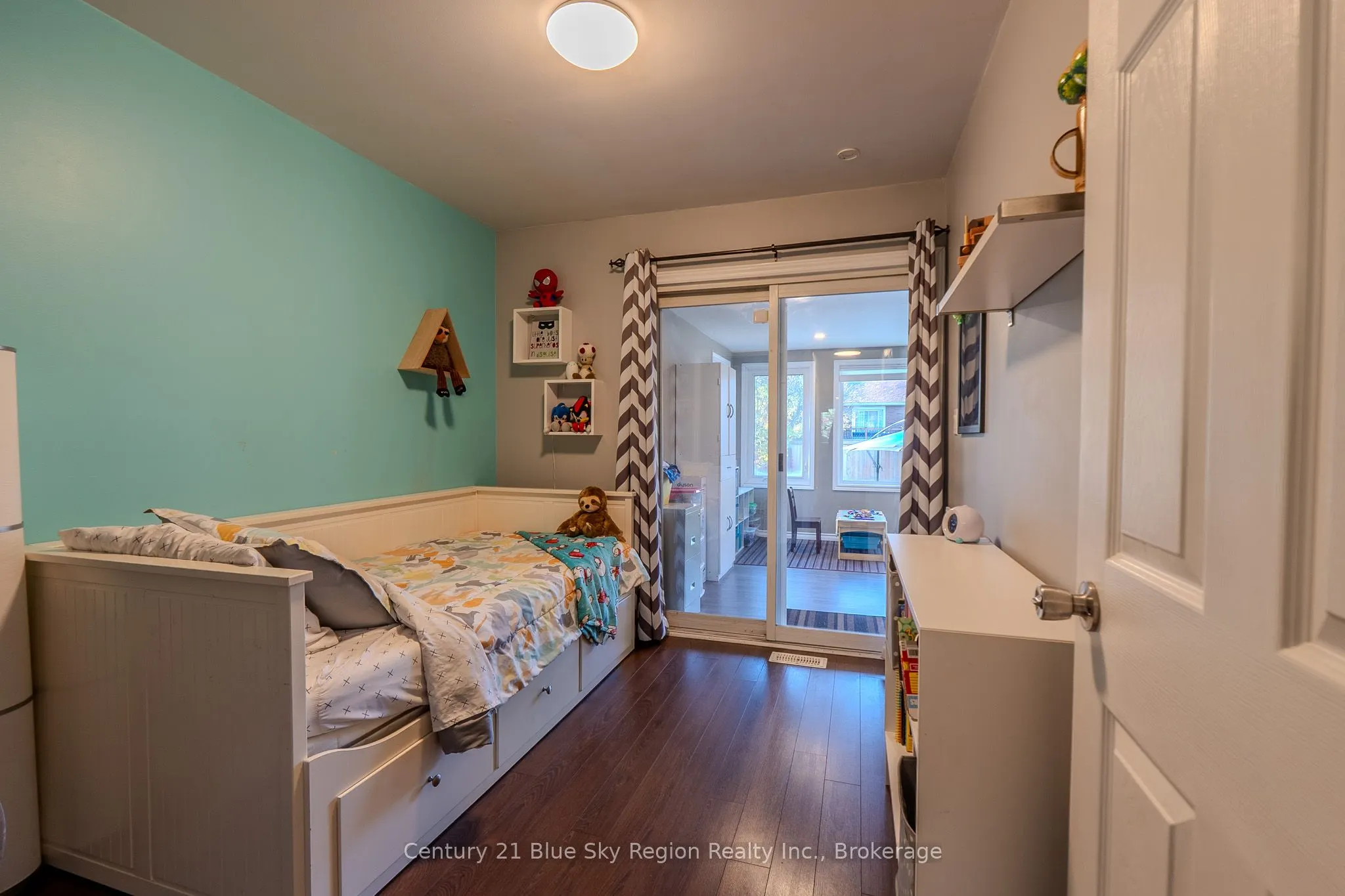 859 Tackaberry Drive