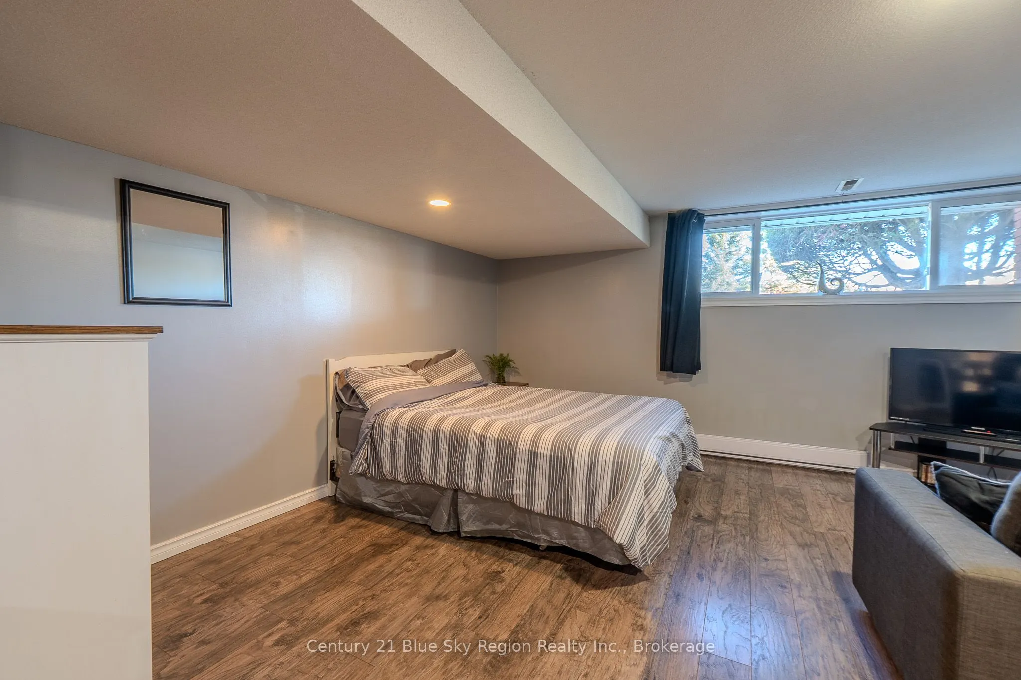 859 Tackaberry Drive