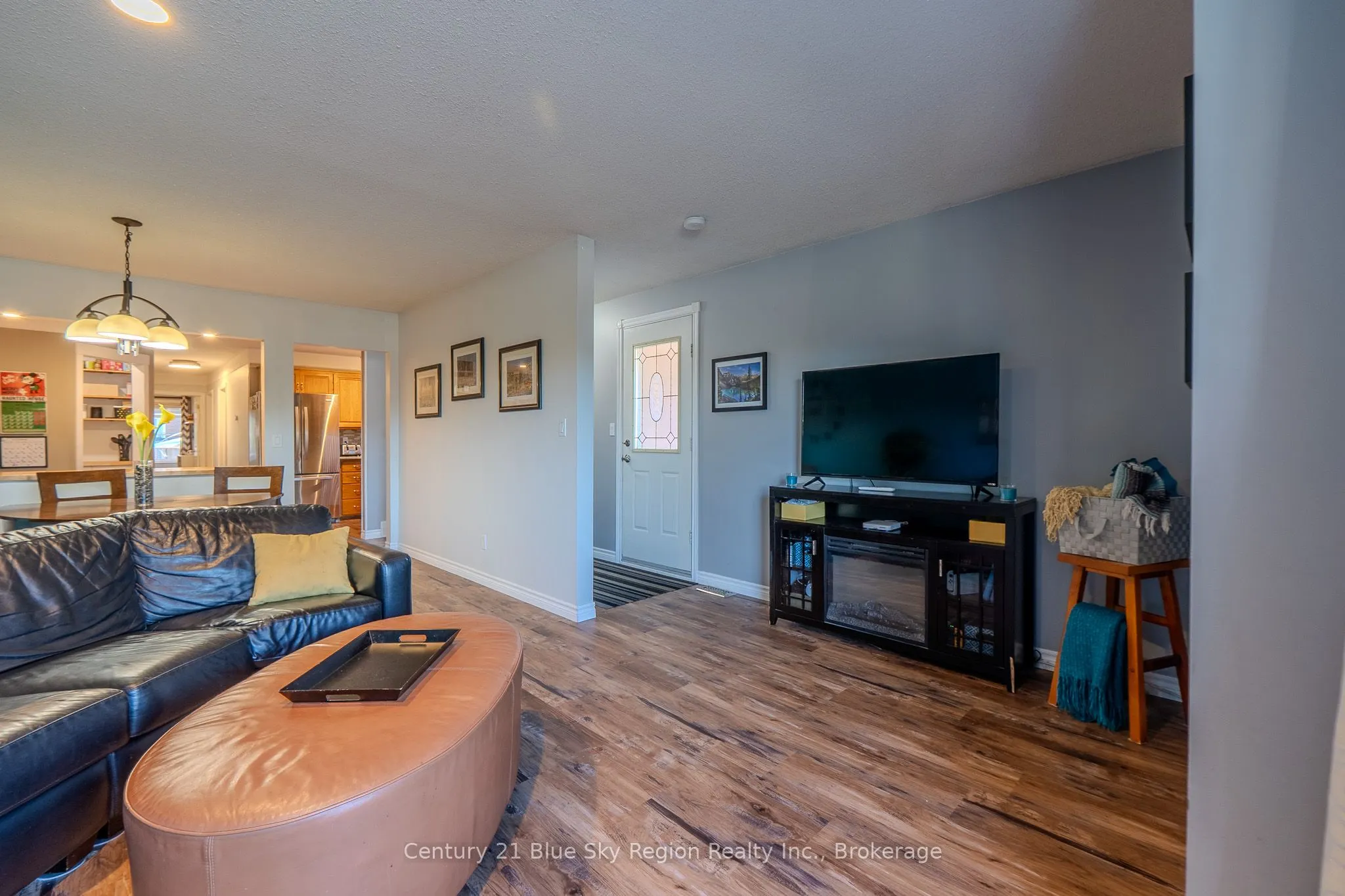 859 Tackaberry Drive