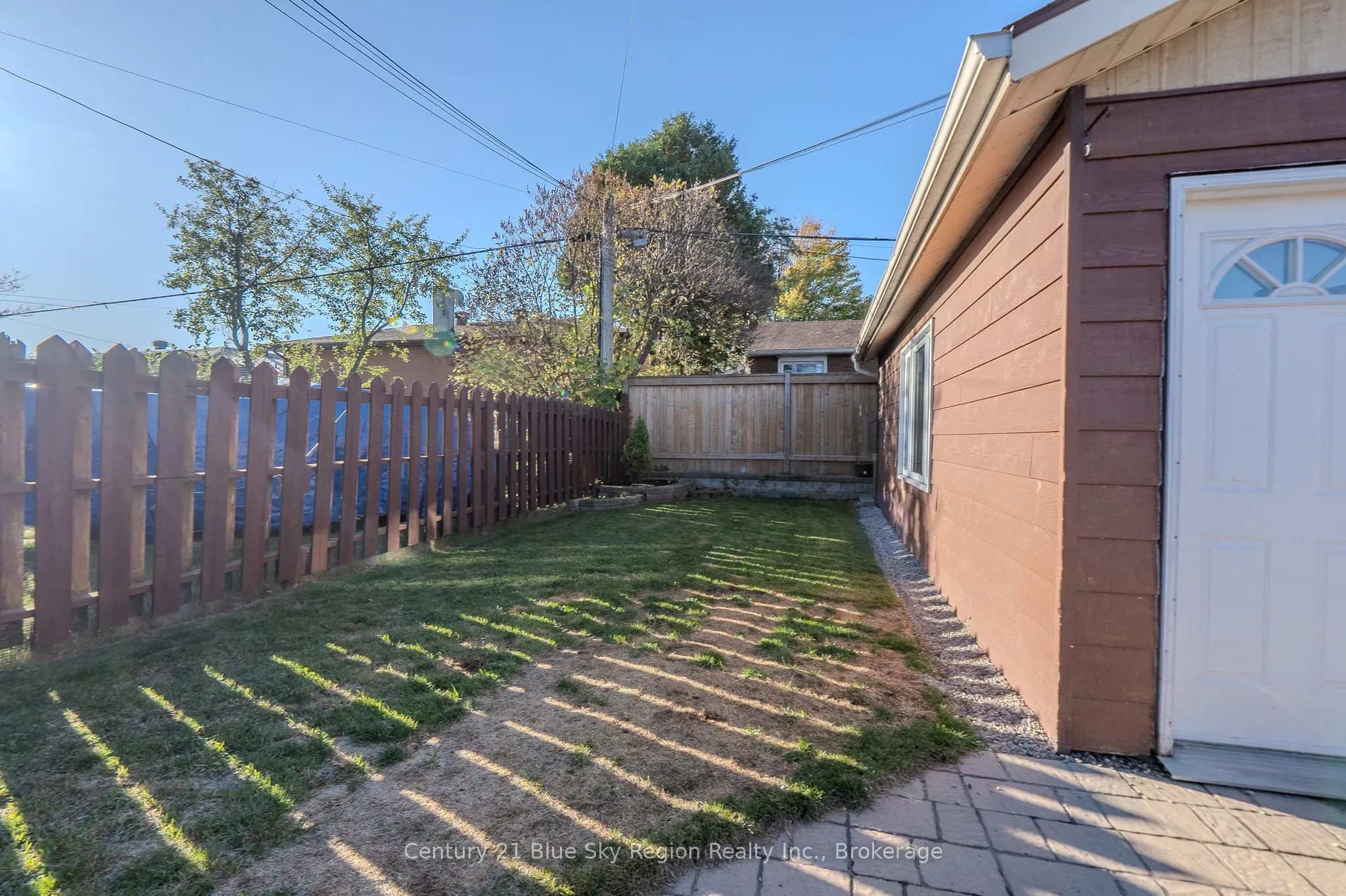 859 Tackaberry Drive