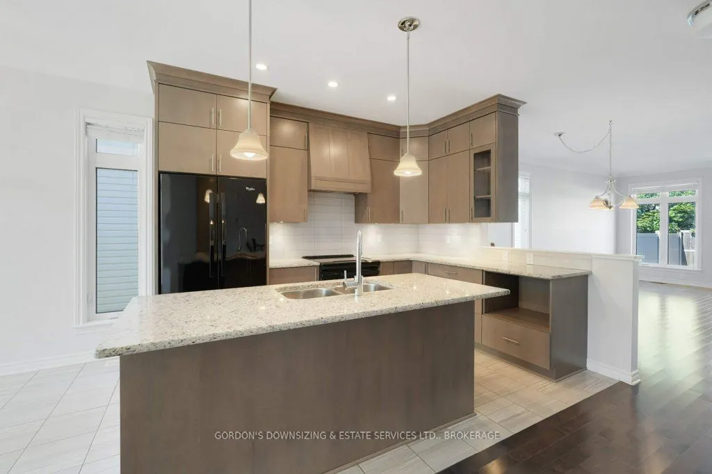 281 Brambling Way